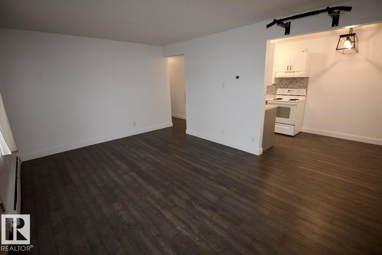 Photo 8 at 201 - 10345 123 Street NW, Wîhkwêntôwin, Edmonton