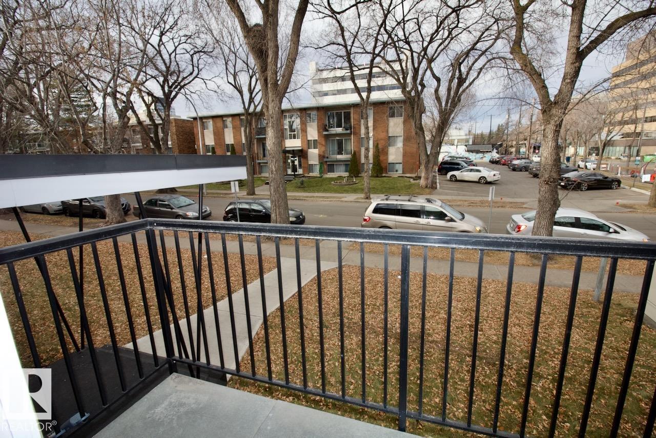 Photo 10 at 201 - 10345 123 Street NW, Wîhkwêntôwin, Edmonton
