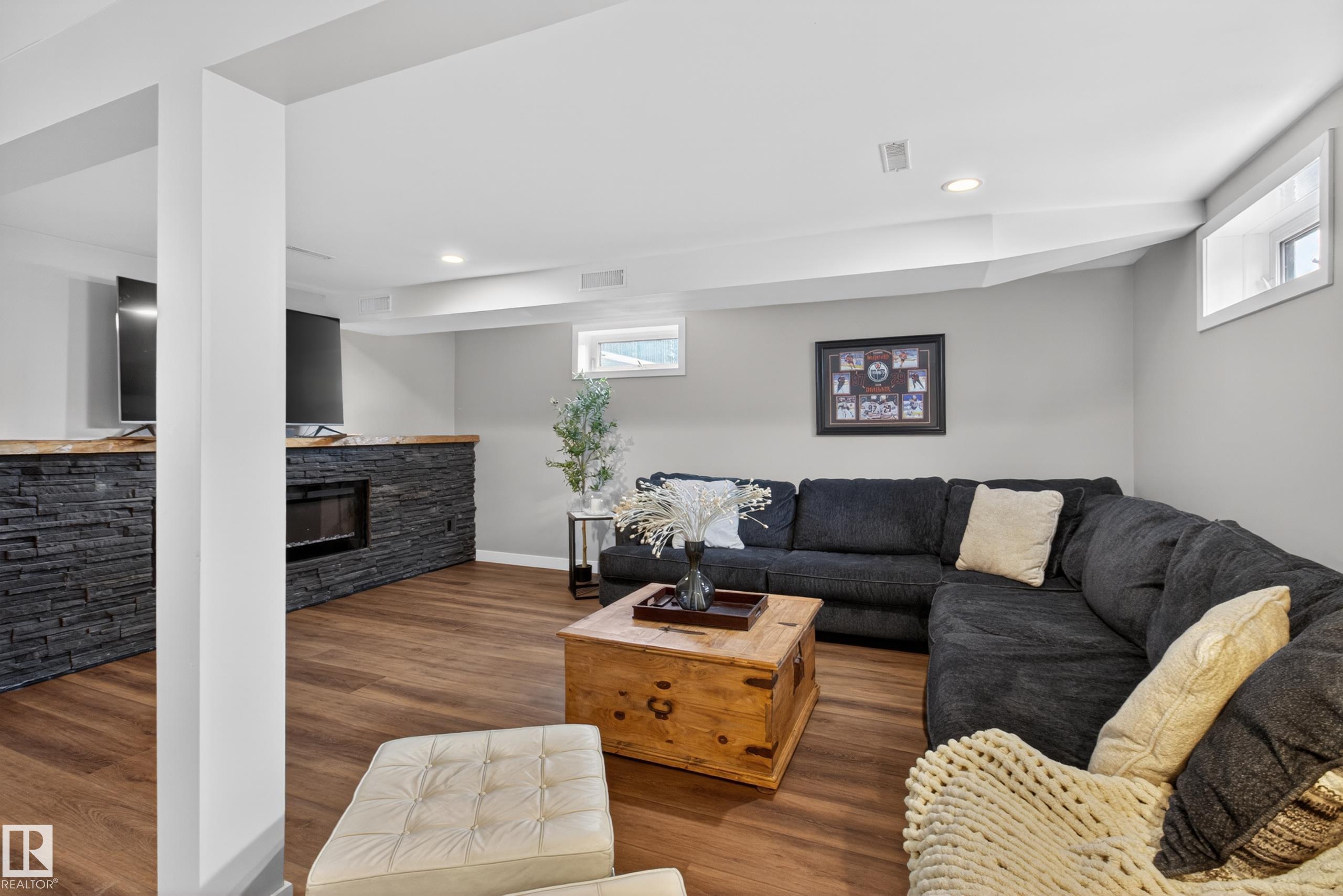 Photo 38 at 52177 Rge Road 215, None, Rural Strathcona County