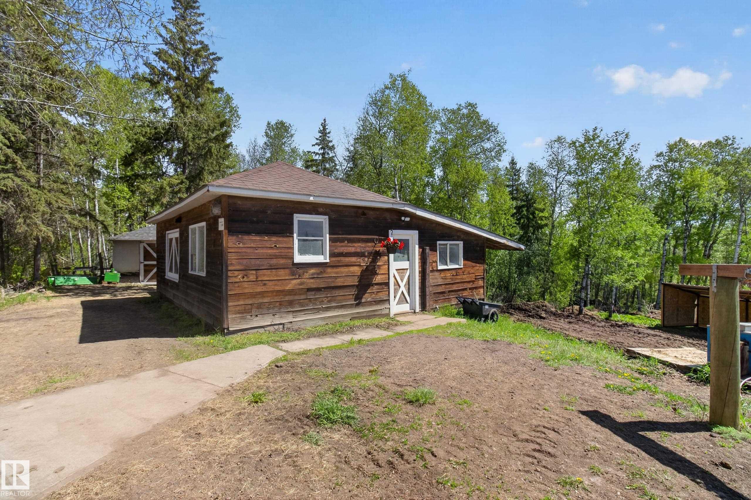 Photo 51 at 52177 Rge Road 215, None, Rural Strathcona County