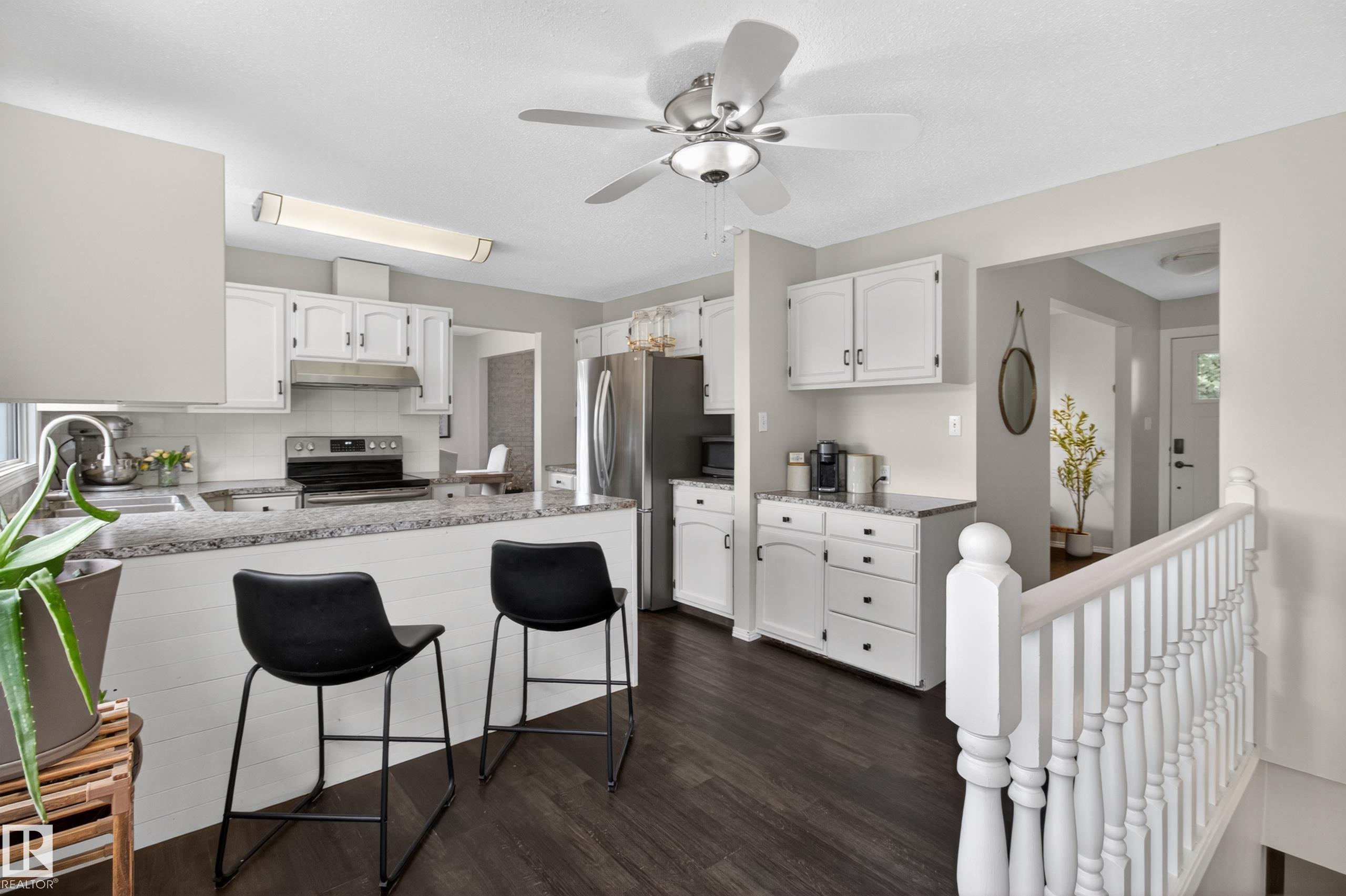 Photo 10 at 52177 Rge Road 215, None, Rural Strathcona County