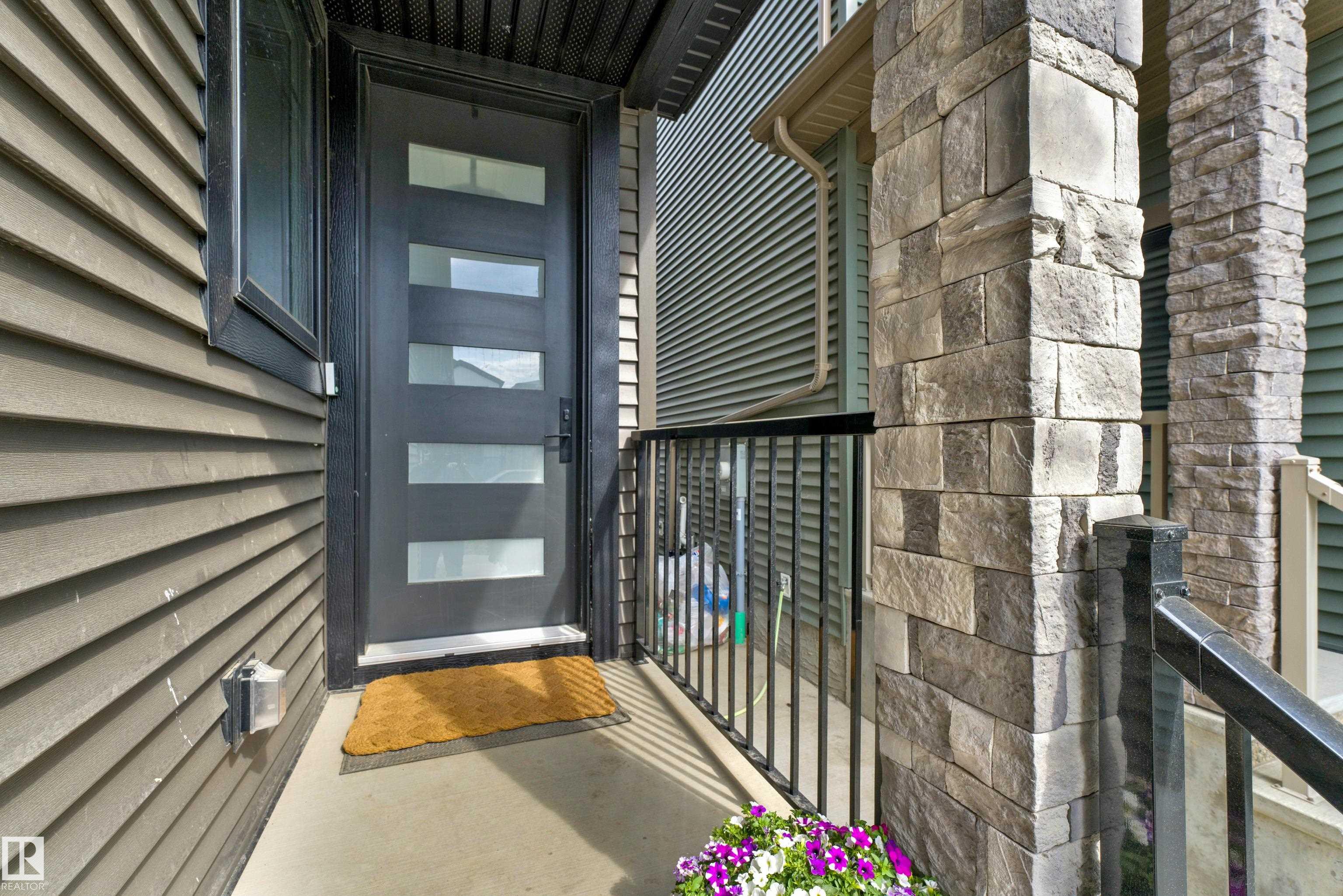 Photo 6 at 139 28 Street SW, Alces, Edmonton