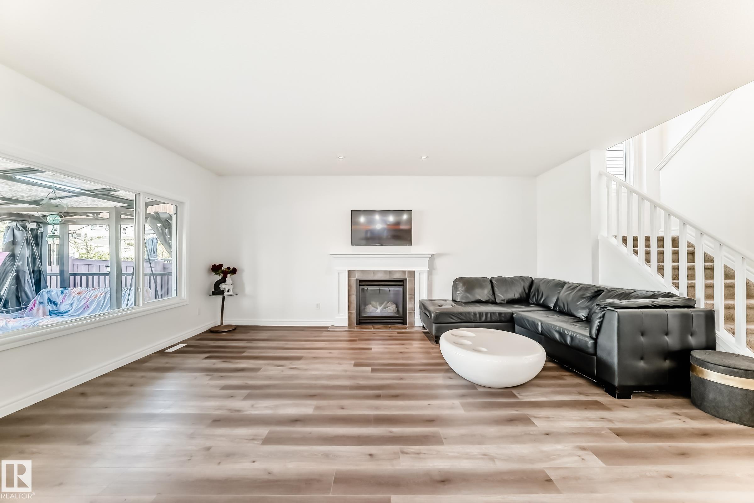 Photo 14 at 2812 12 Street NW, Tamarack, Edmonton