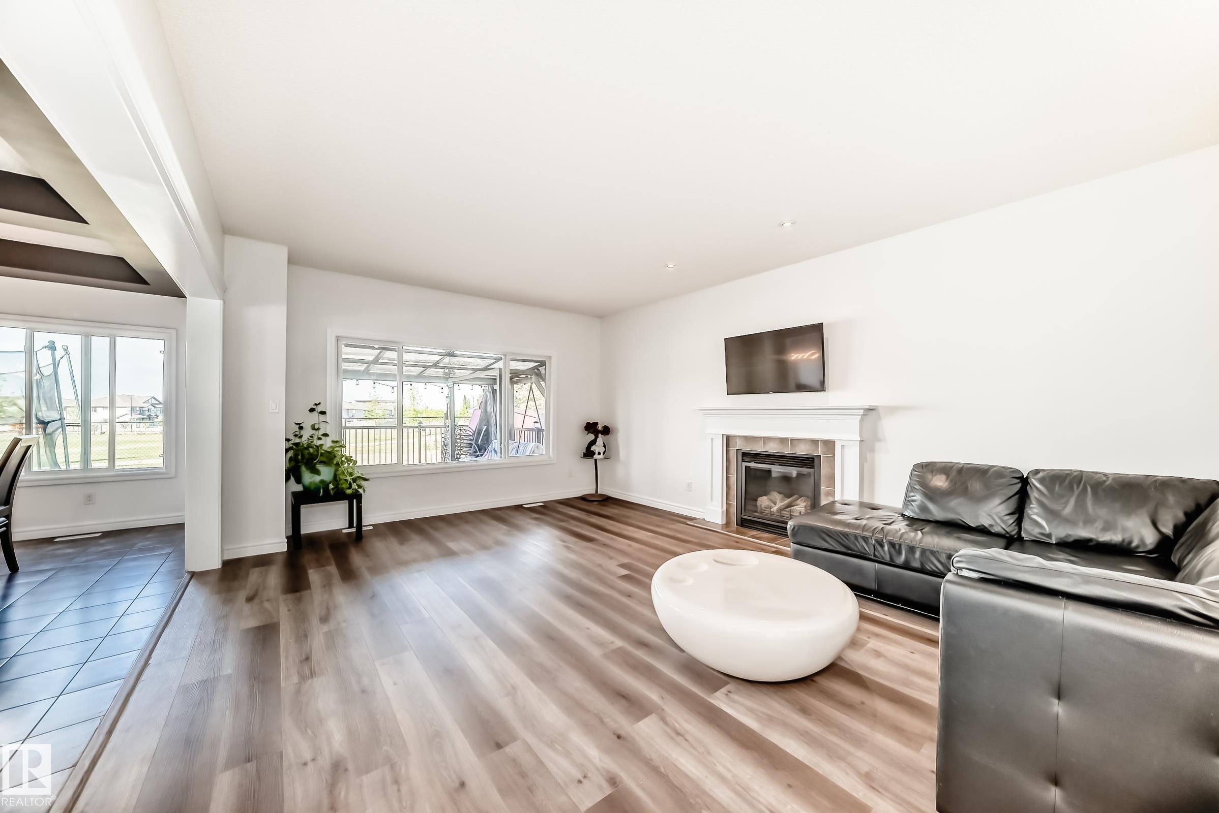 Photo 16 at 2812 12 Street NW, Tamarack, Edmonton