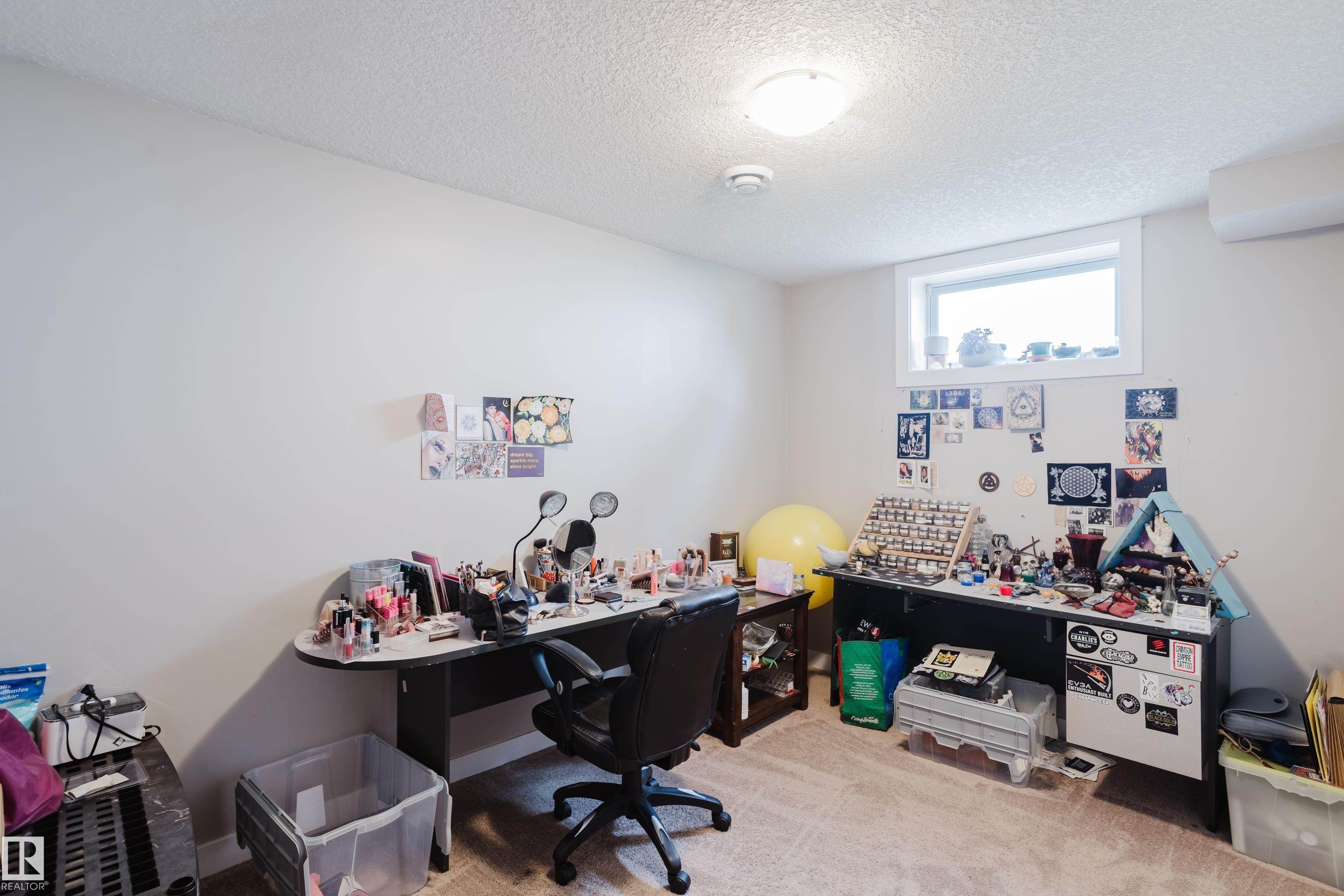 Photo 40 at 11916 152a Avenue NW, Caernarvon, Edmonton