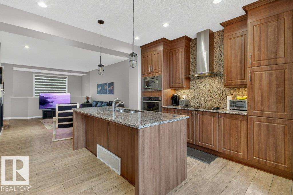 Photo 10 at 4237 Prowse Way SW, Paisley, Edmonton