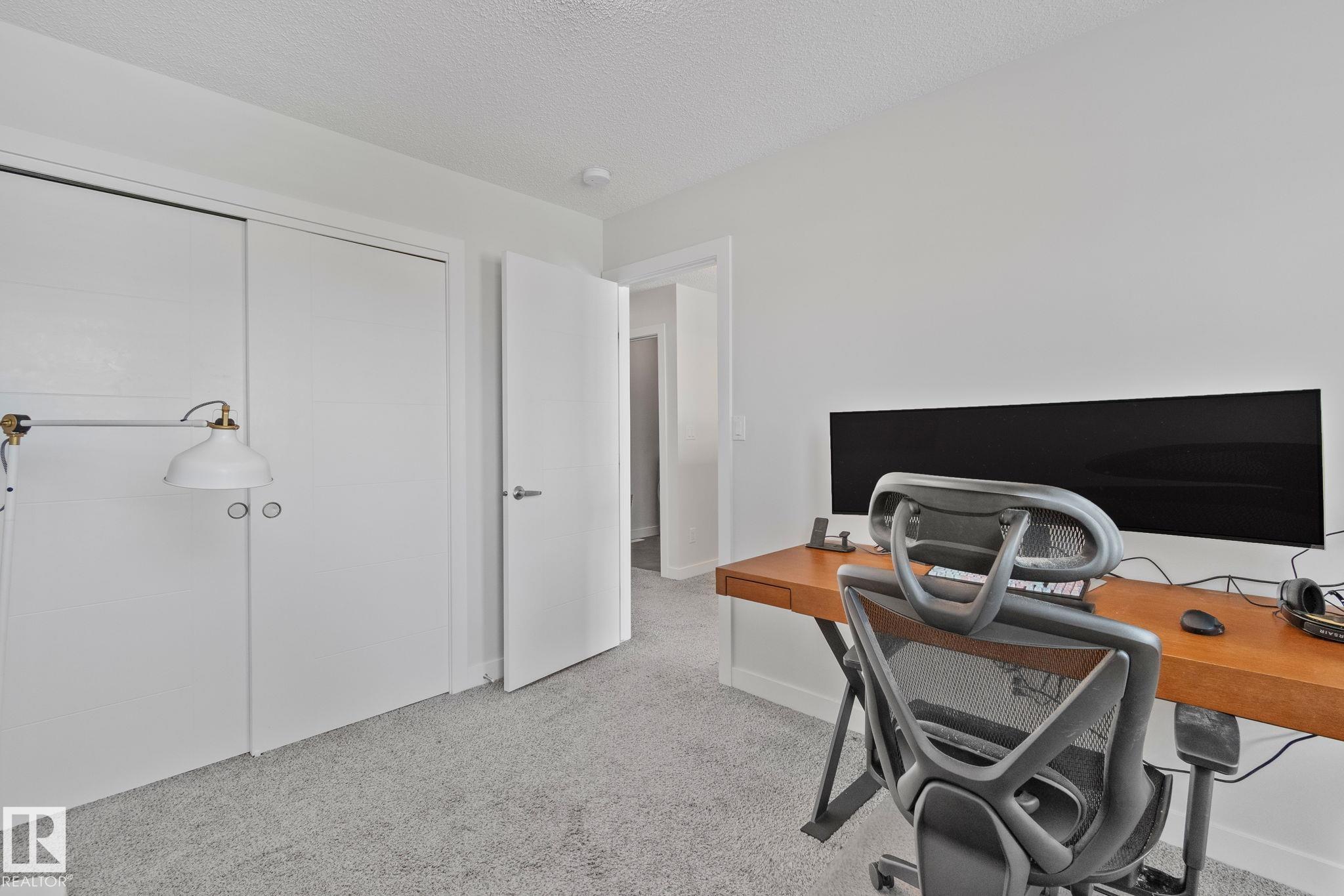 Photo 17 at 249 39a Avenue NW, Maple Crest, Edmonton