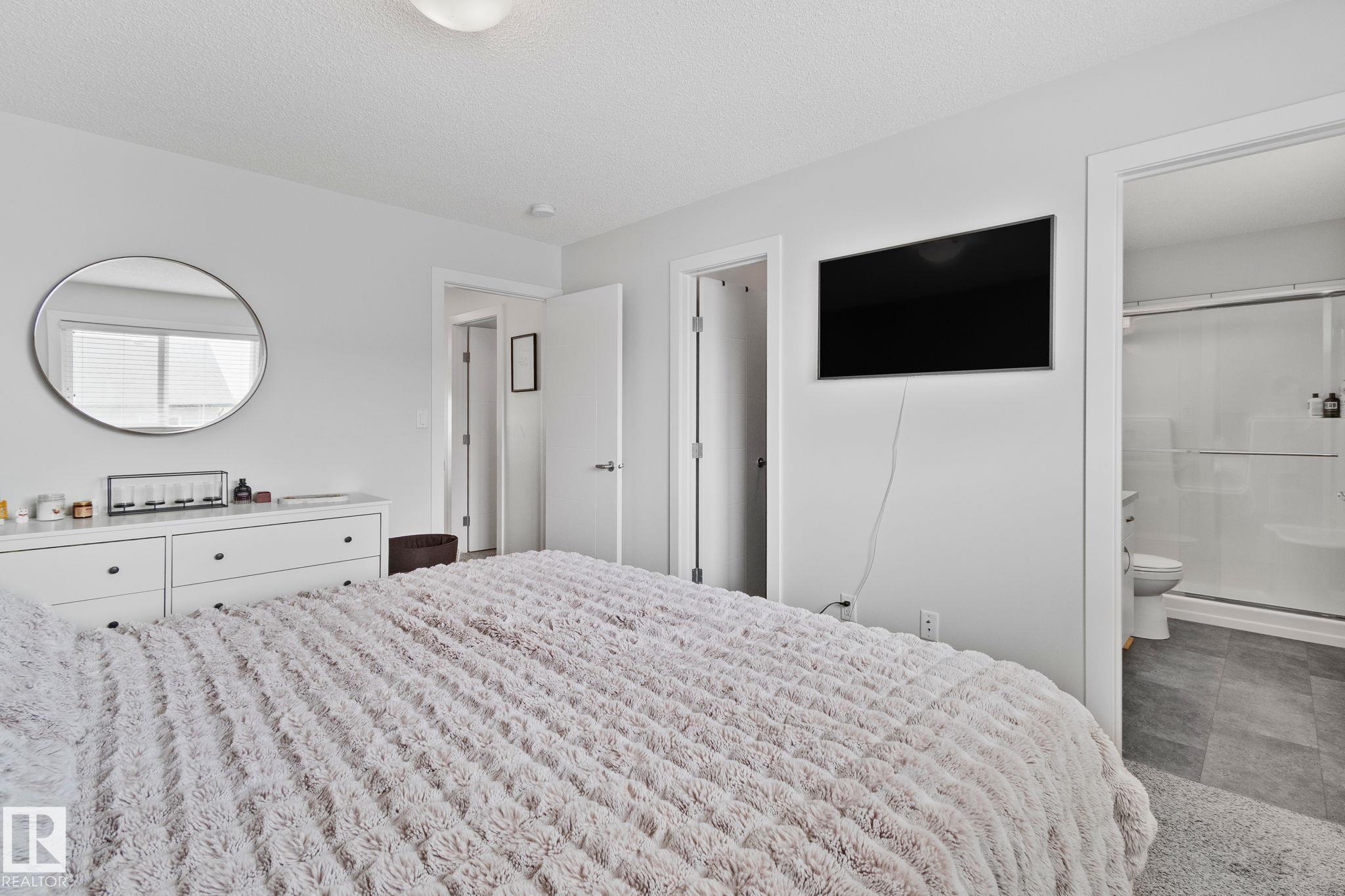 Photo 23 at 249 39a Avenue NW, Maple Crest, Edmonton