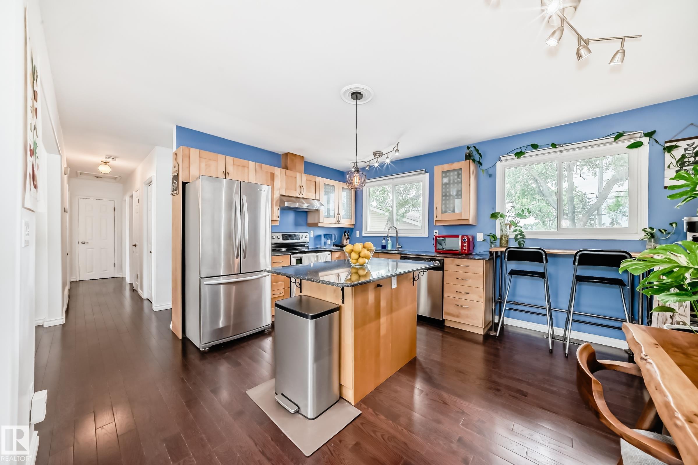 10419 52 Avenue NW, Pleasantview, Edmonton