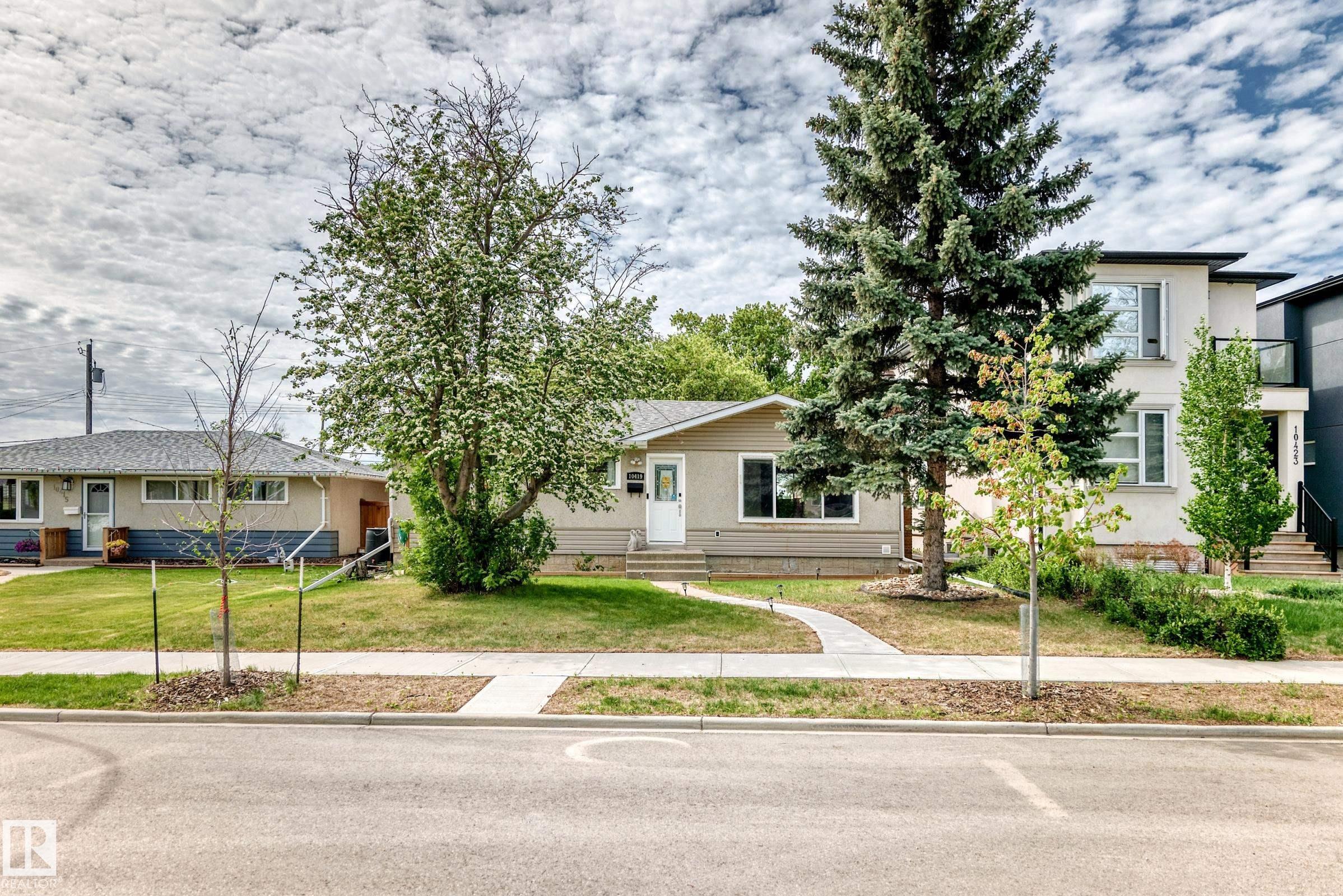 Photo 45 at 10419 52 Avenue NW, Pleasantview, Edmonton
