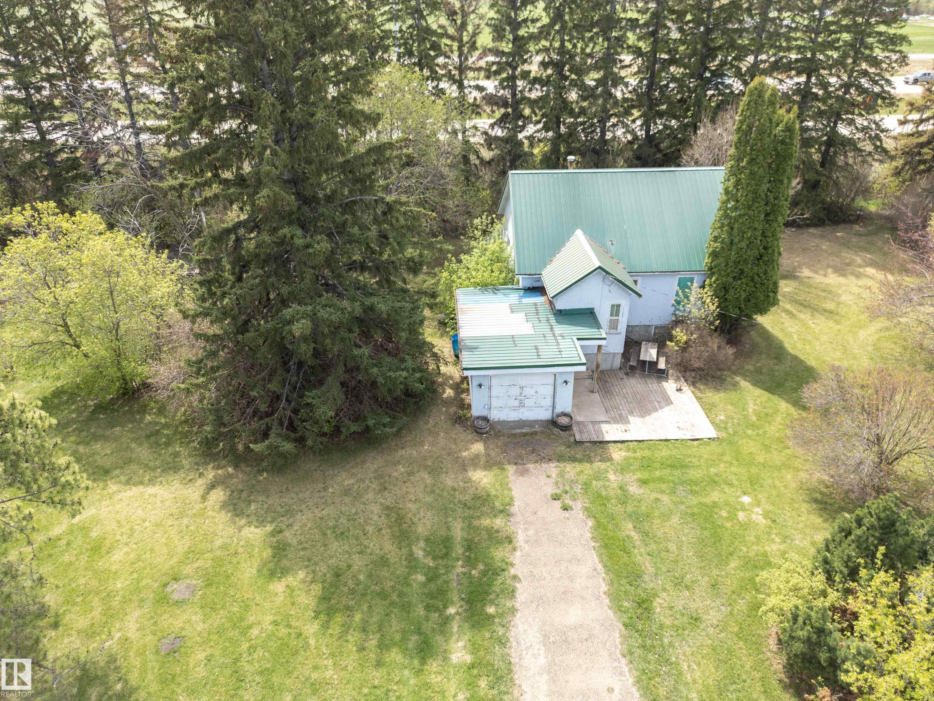 Photo 41 at 23242 Hwy 14, None, Rural Strathcona County