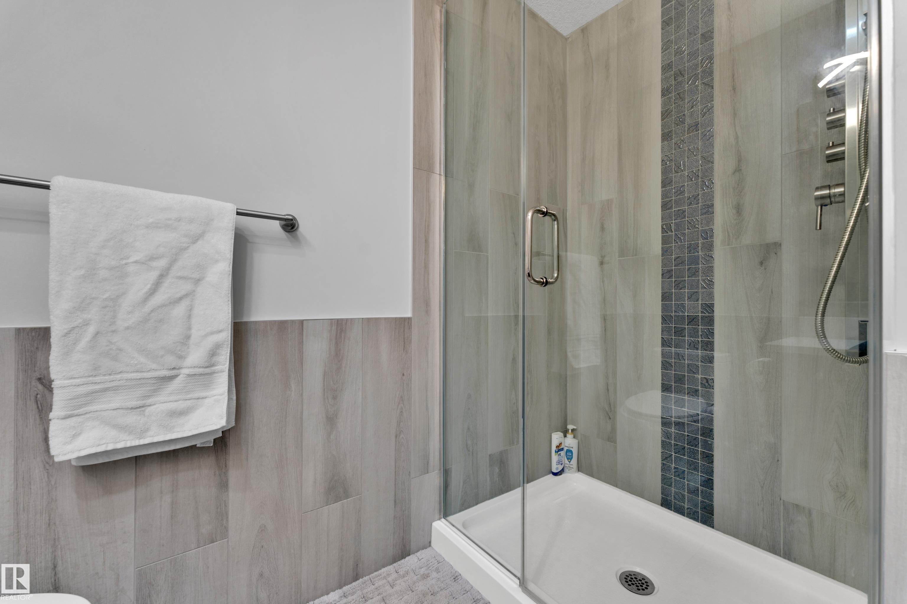 Photo 34 at 9329 Connors Road NW, Bonnie Doon, Edmonton