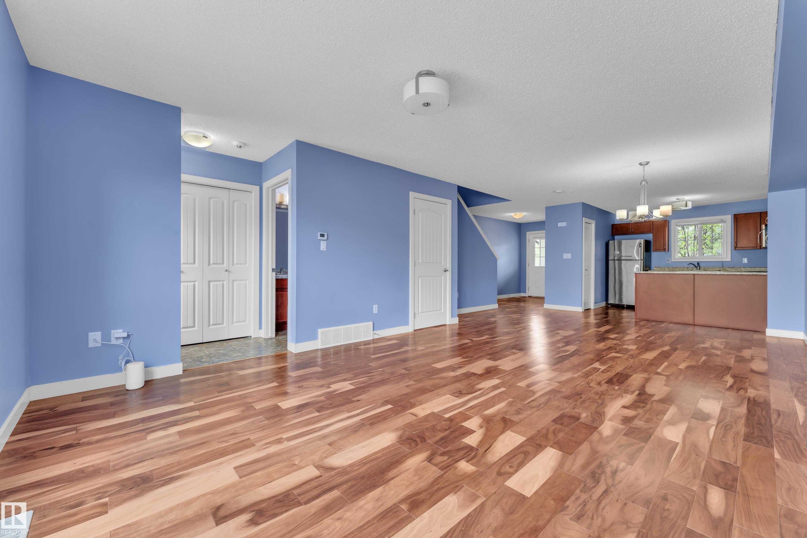 Photo 12 at 432 Watt Boulevard SW, Walker, Edmonton