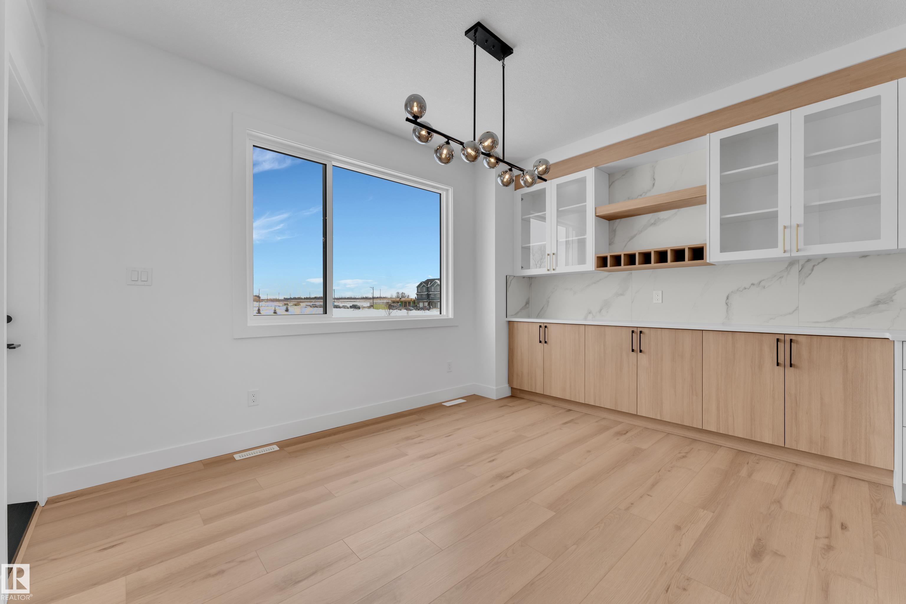 Photo 8 at 2027 156 Avenue NW, Gorman, Edmonton