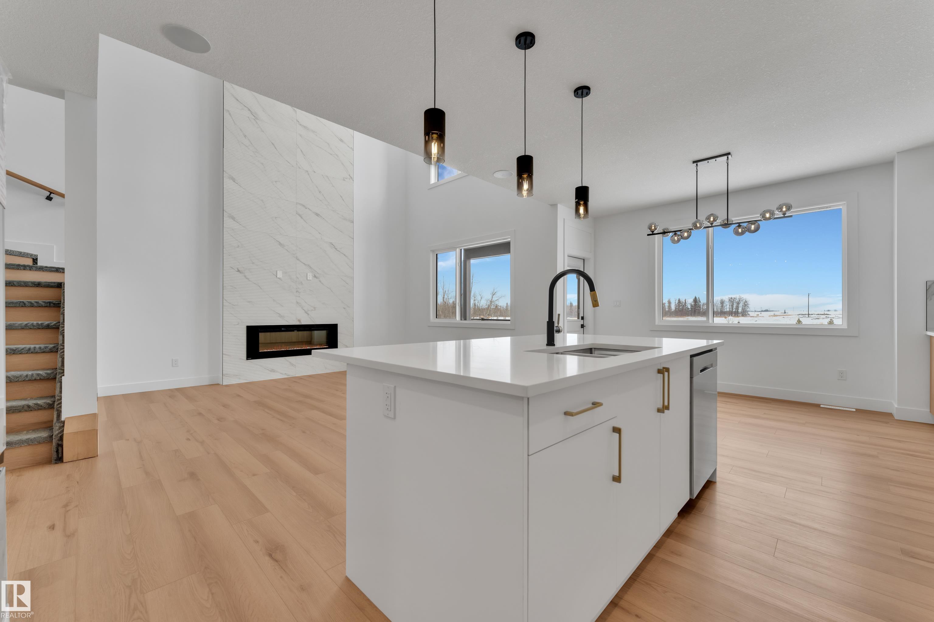 Photo 9 at 2027 156 Avenue NW, Gorman, Edmonton