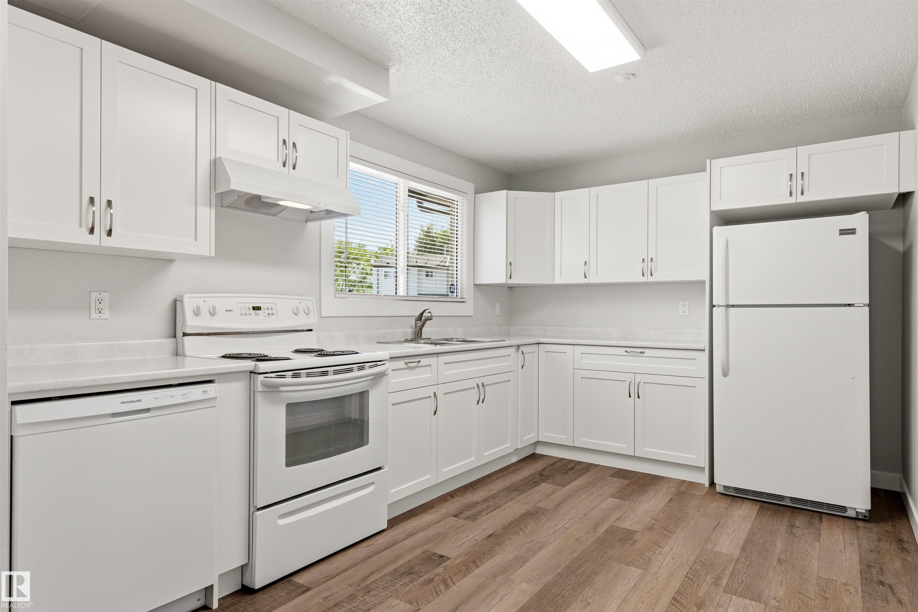 Photo 15 at 707 Clareview Road NW, Kernohan, Edmonton