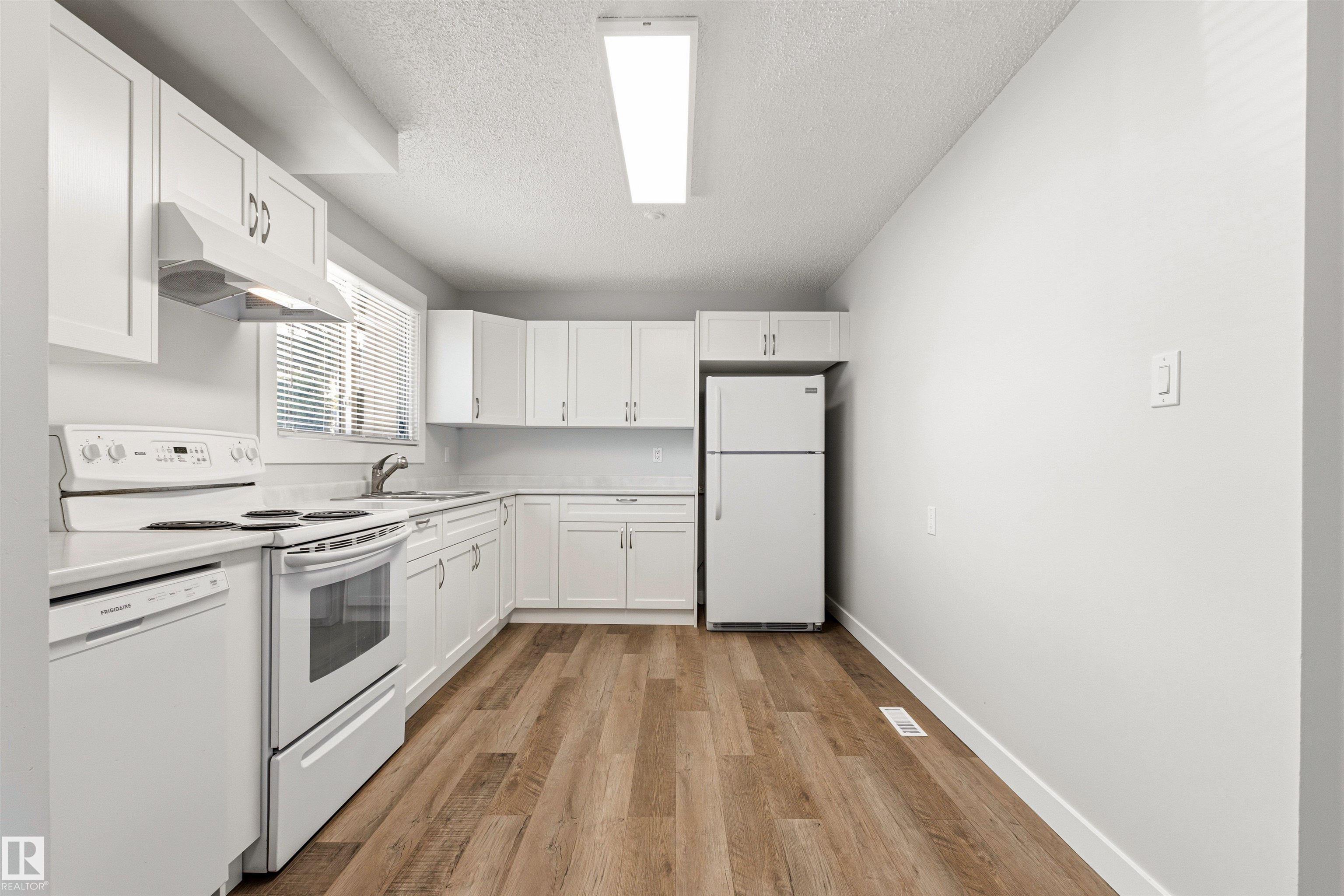 Photo 16 at 707 Clareview Road NW, Kernohan, Edmonton