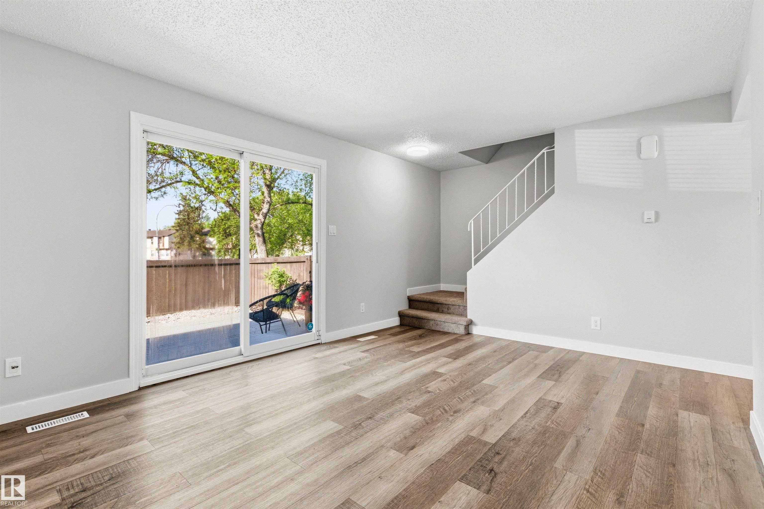 Photo 25 at 707 Clareview Road NW, Kernohan, Edmonton