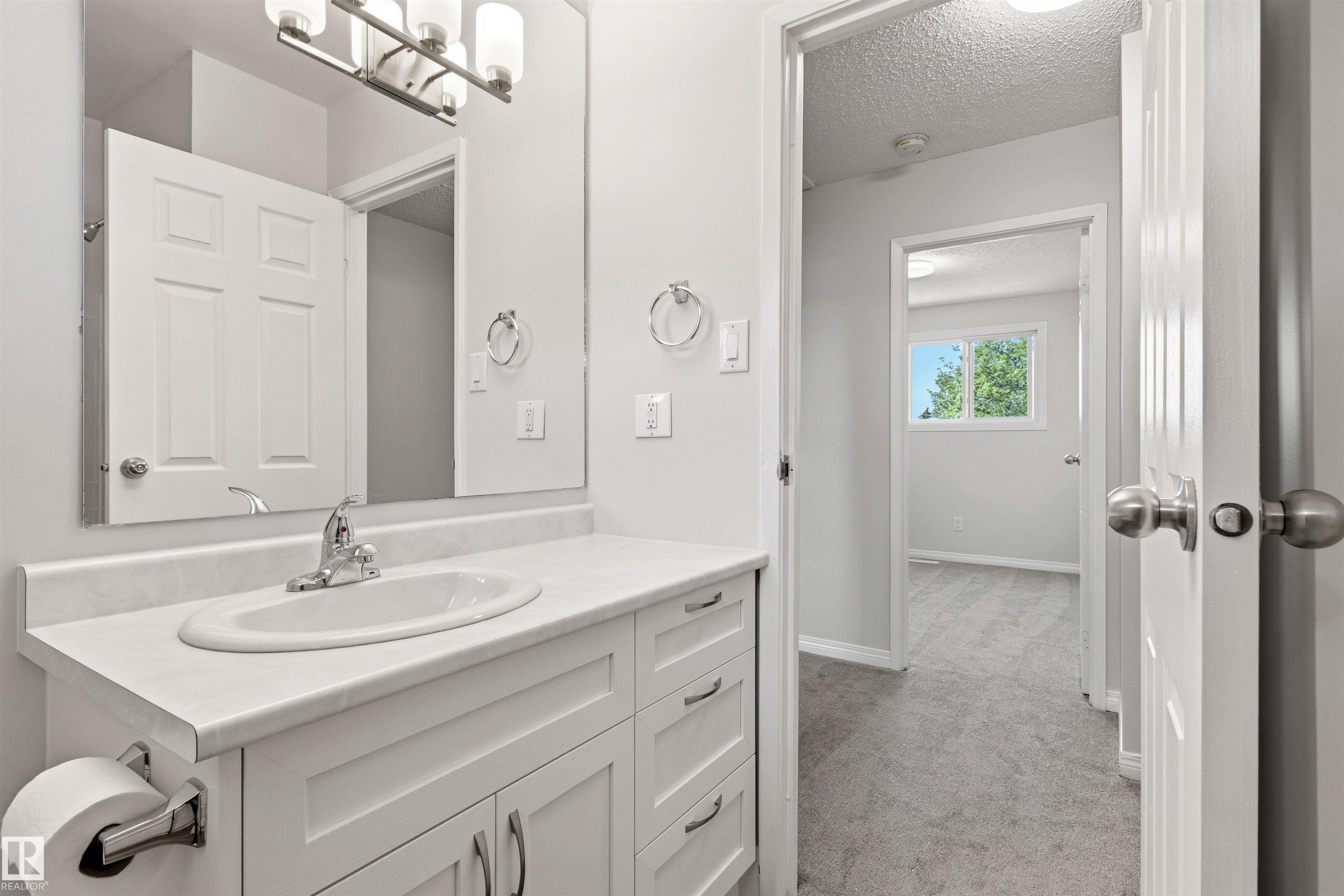 Photo 31 at 707 Clareview Road NW, Kernohan, Edmonton