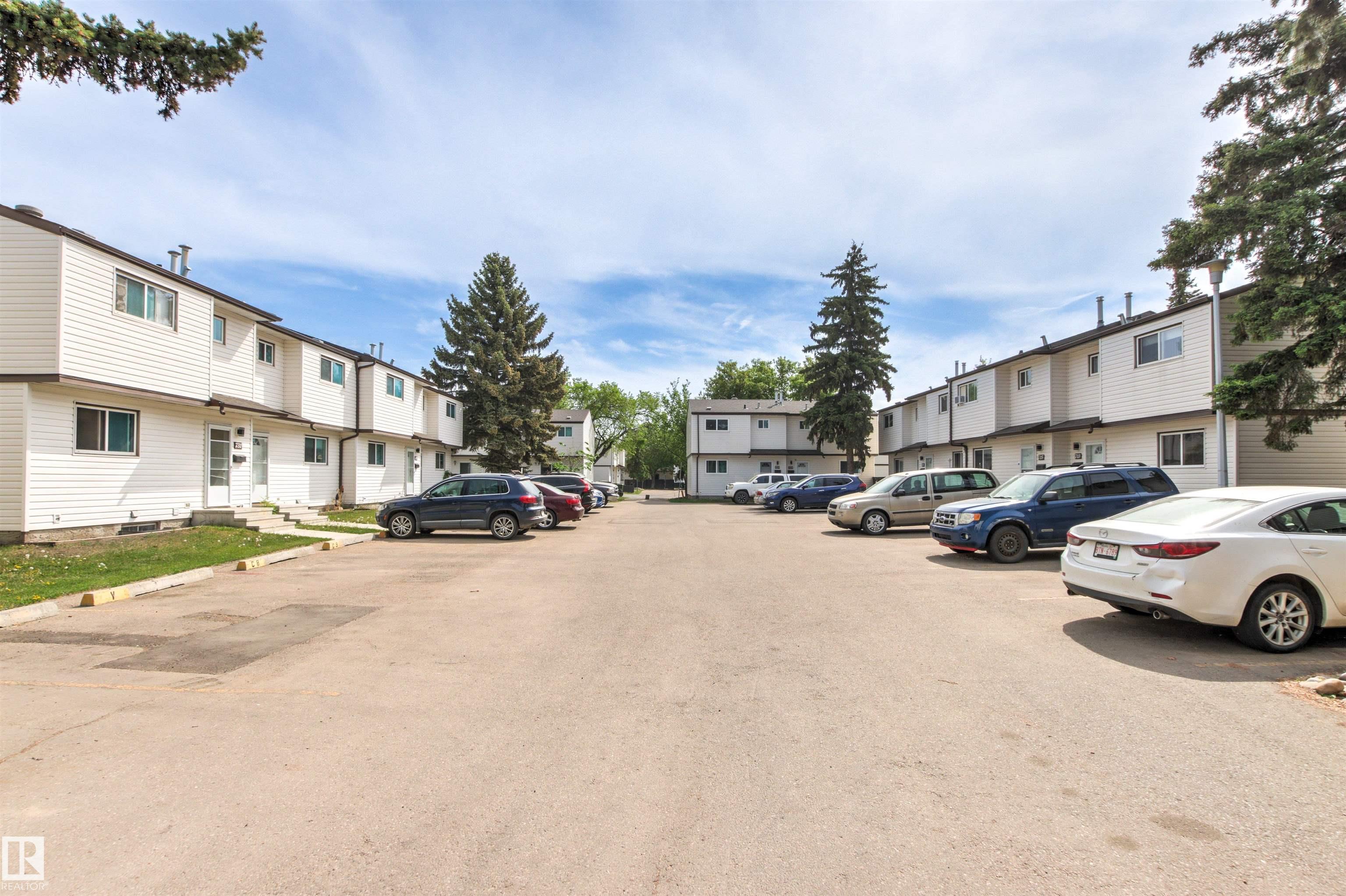Photo 6 at 707 Clareview Road NW, Kernohan, Edmonton