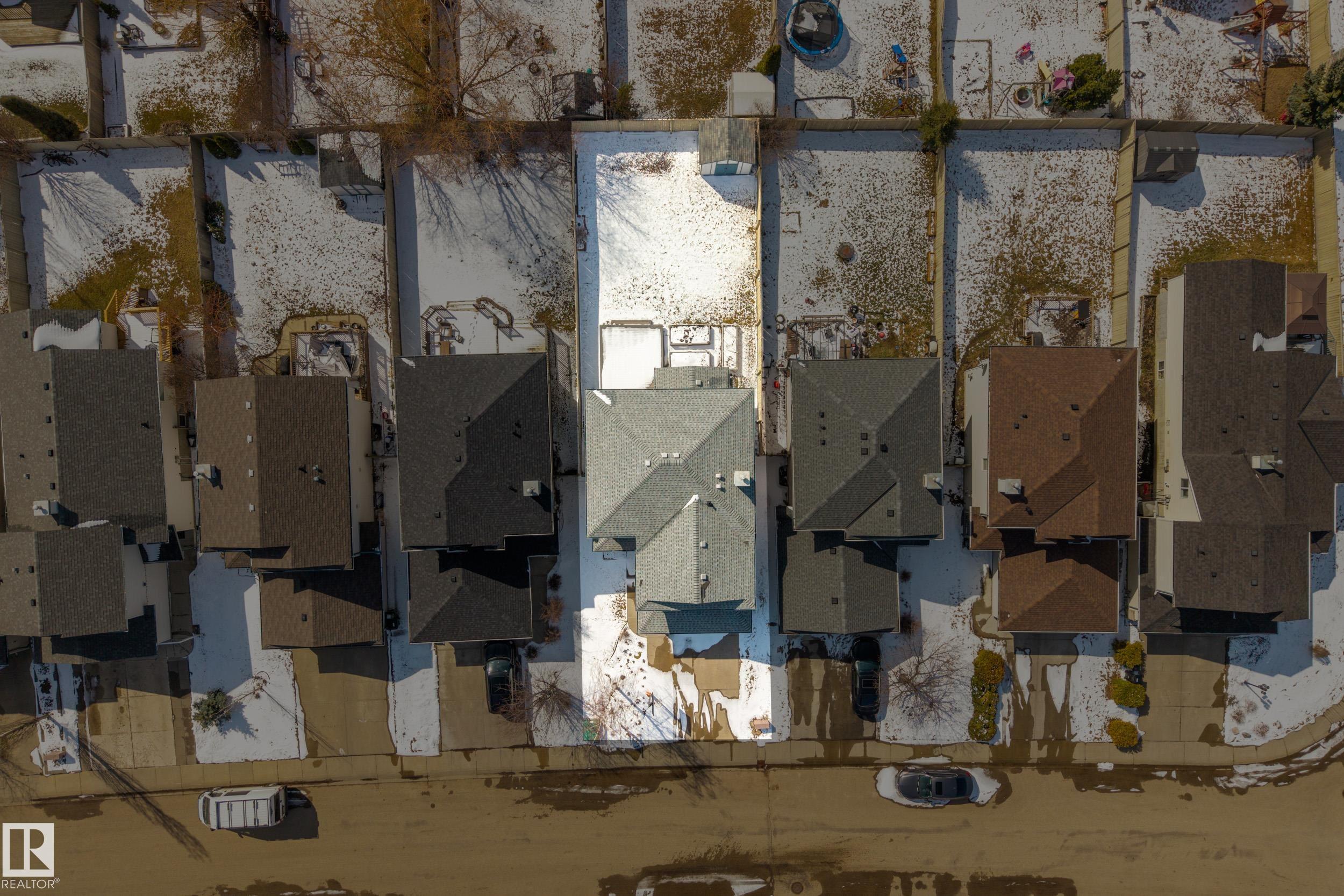 8915 7 Avenue SW, Ellerslie, Edmonton