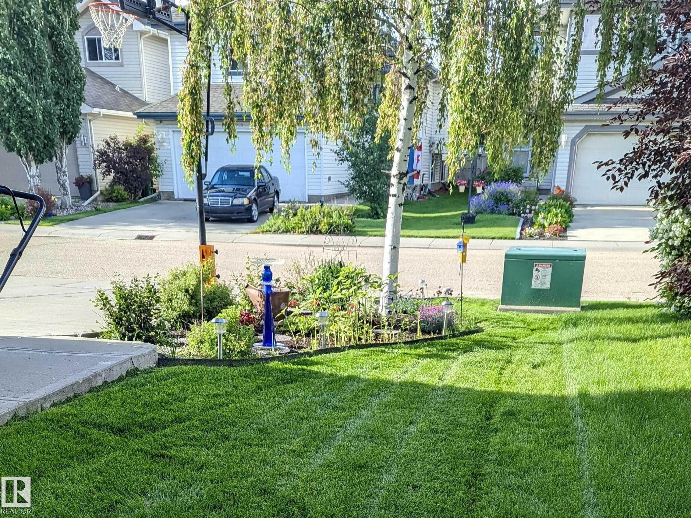 Photo 52 at 8915 7 Avenue SW, Ellerslie, Edmonton