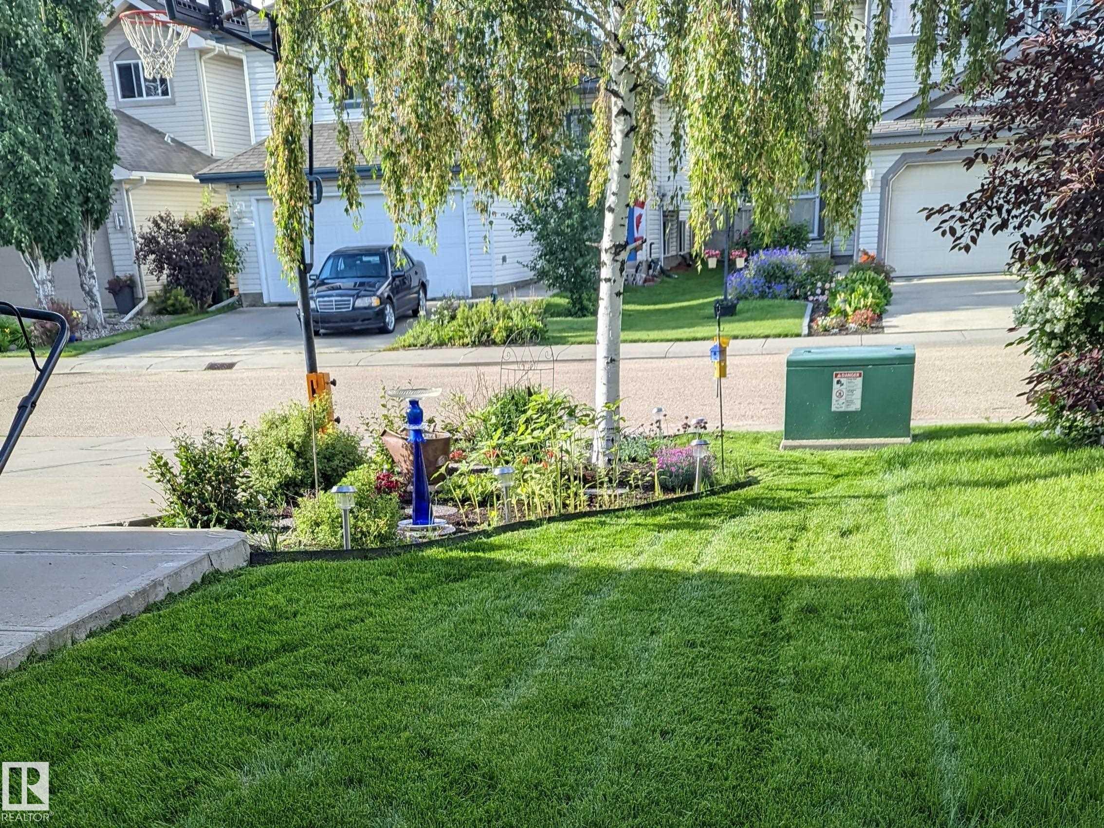 Photo 54 at 8915 7 Avenue SW, Ellerslie, Edmonton