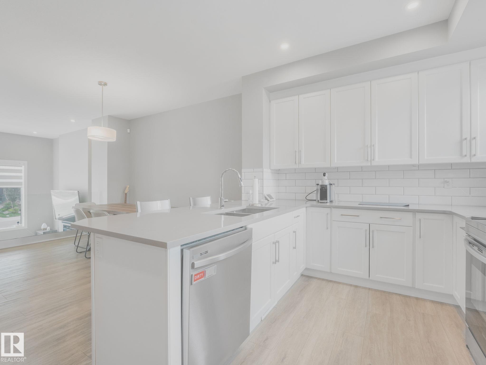 Photo 18 at 516 35 Street SW, Charlesworth, Edmonton