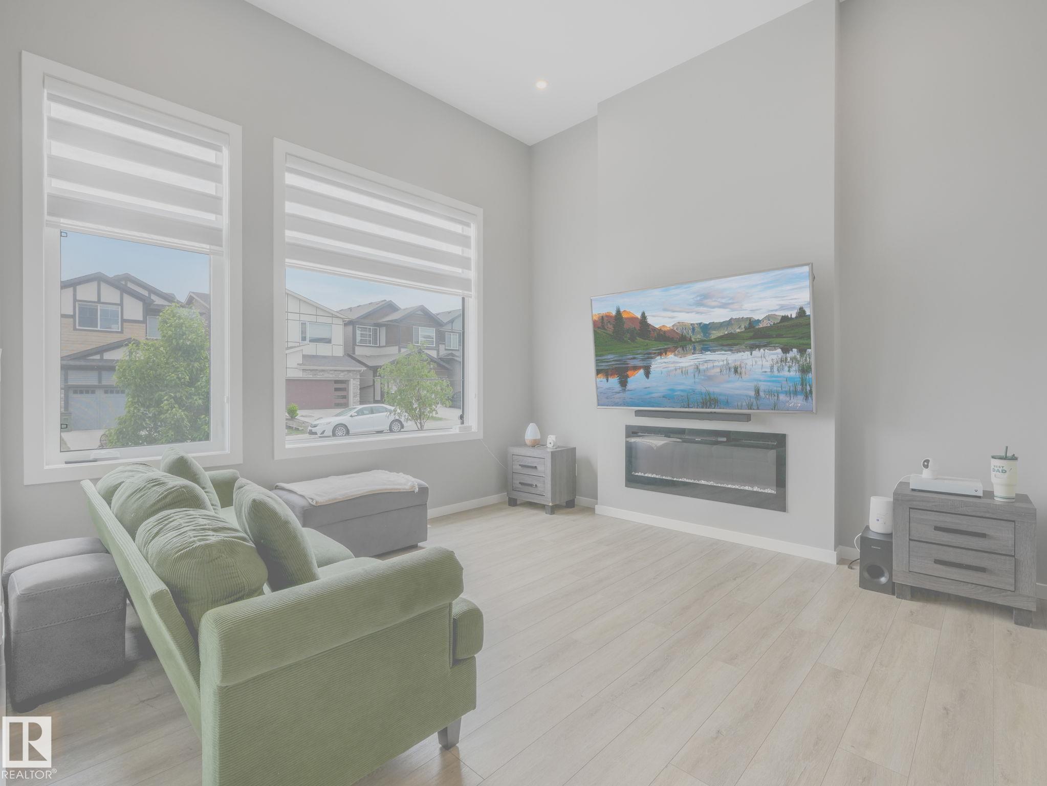 Photo 6 at 516 35 Street SW, Charlesworth, Edmonton