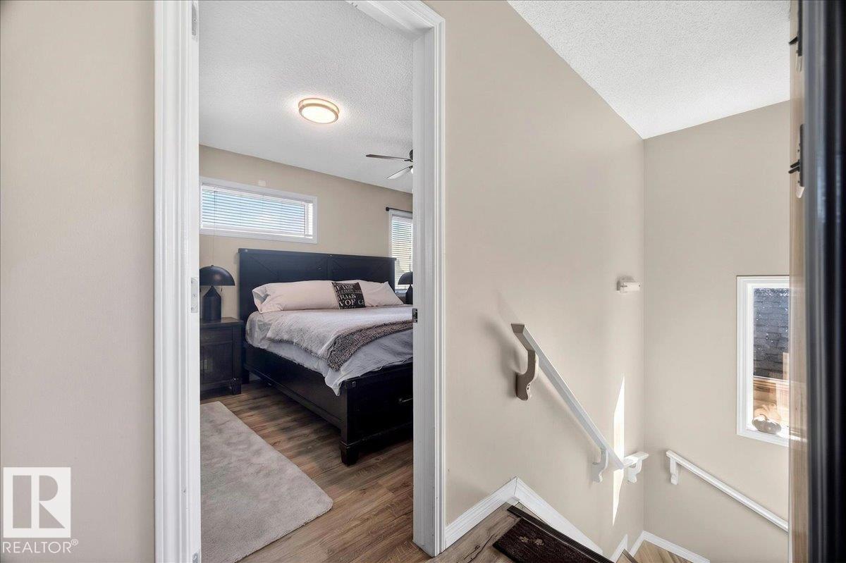 Photo 18 at 21339 91 Avenue NW, Suder Greens, Edmonton