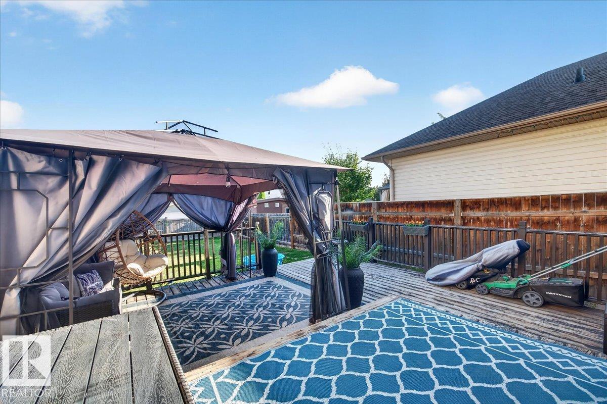 Photo 39 at 21339 91 Avenue NW, Suder Greens, Edmonton
