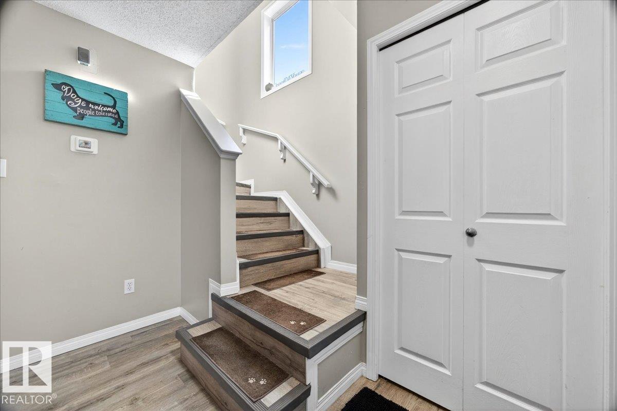21339 91 Avenue NW, Suder Greens, Edmonton