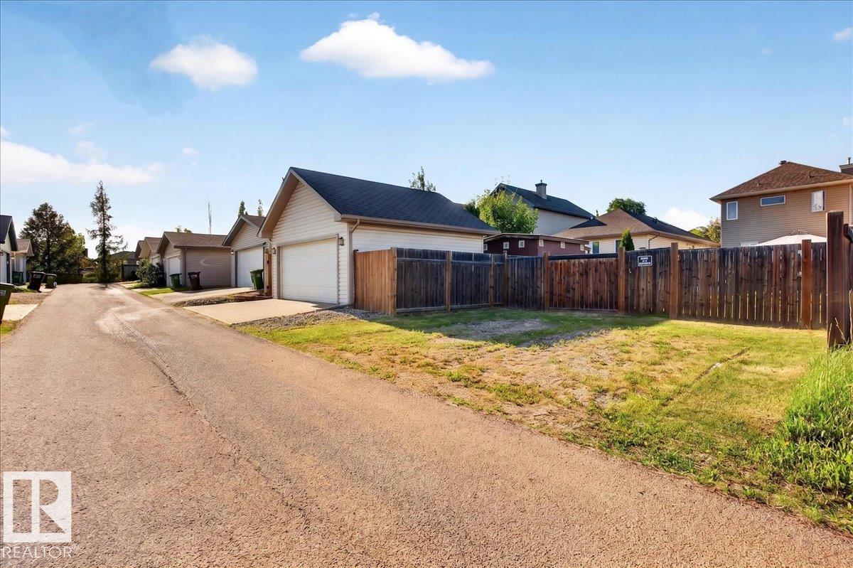 Photo 47 at 21339 91 Avenue NW, Suder Greens, Edmonton