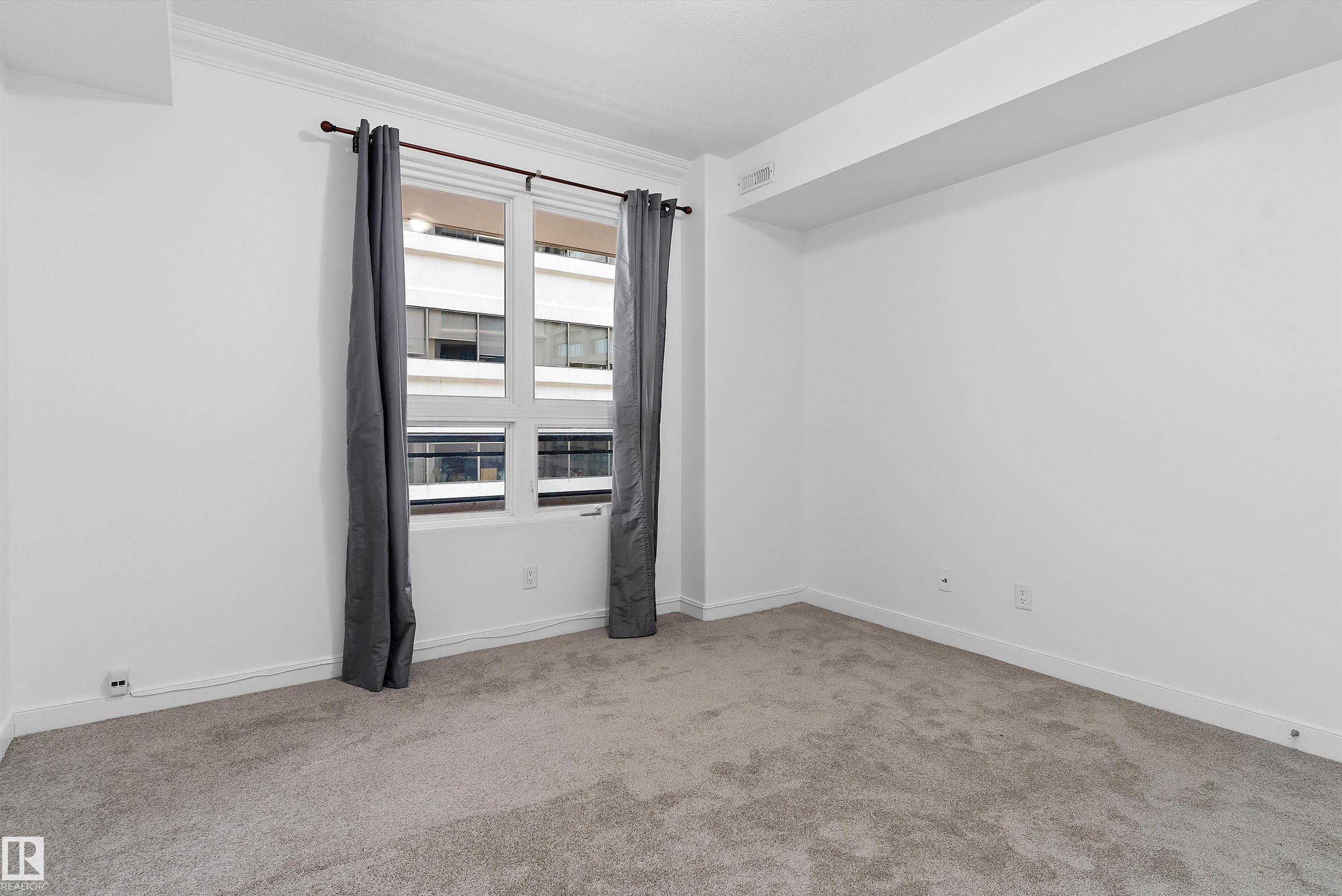 Photo 18 at 902 - 9939 109 Street NW, Downtown, Edmonton