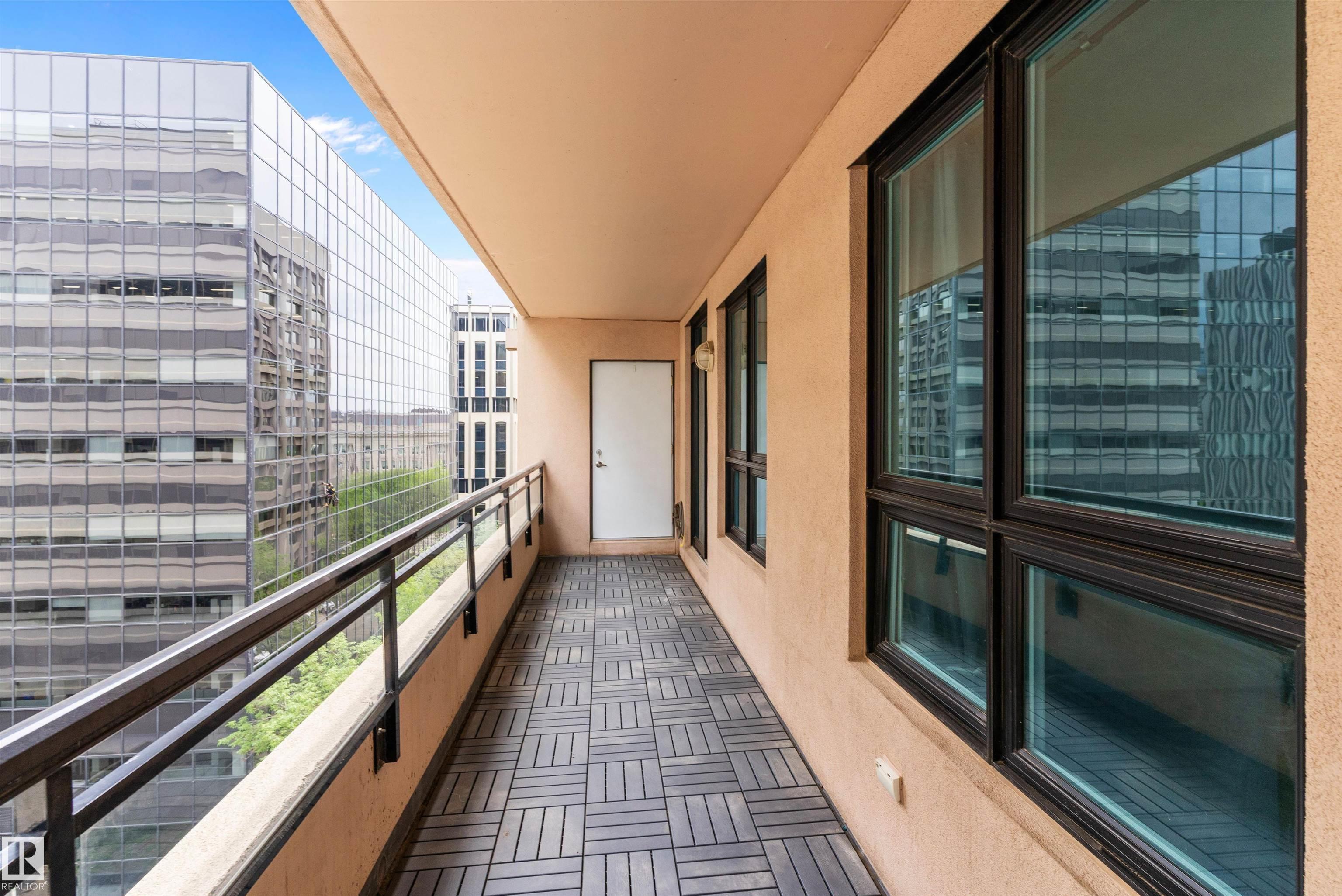 Photo 26 at 902 - 9939 109 Street NW, Downtown, Edmonton