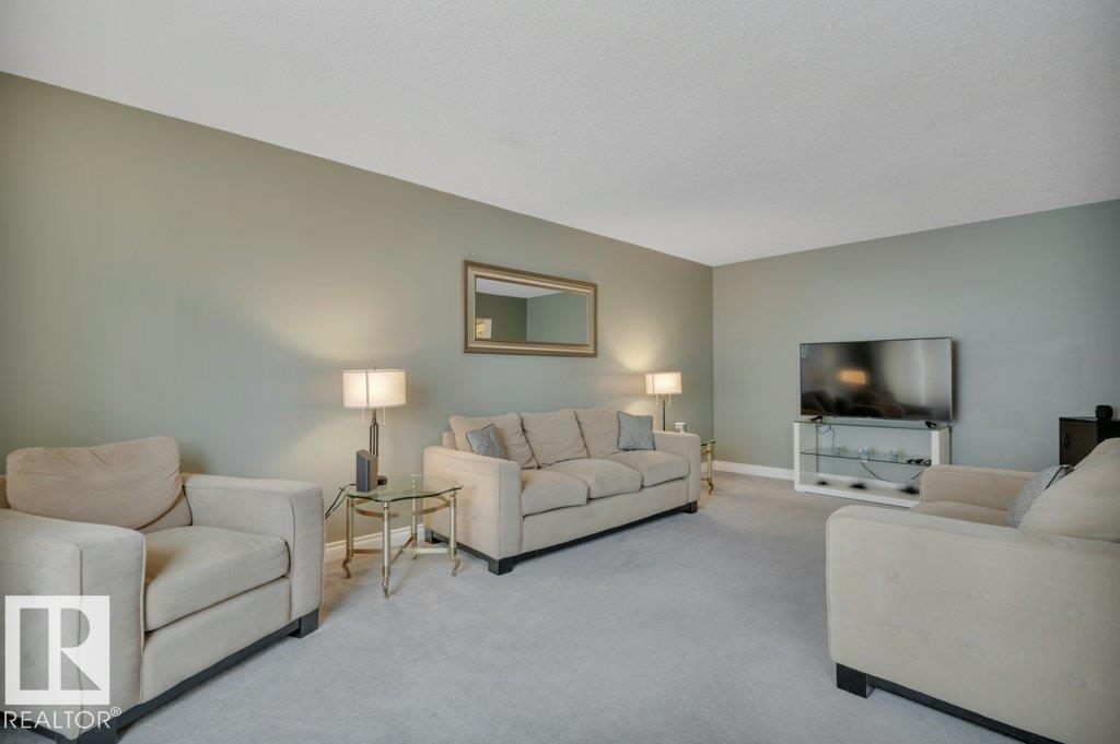 Photo 11 at 304 - 10320 113 Street NW, Wîhkwêntôwin, Edmonton