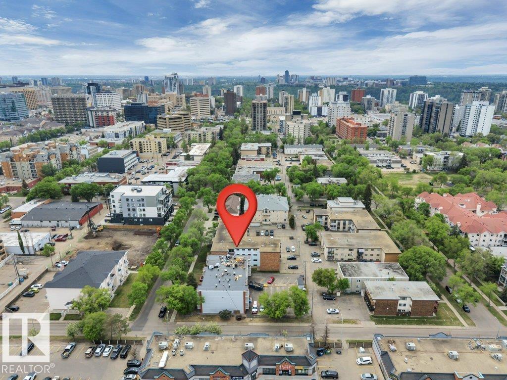 Photo 33 at 304 - 10320 113 Street NW, Wîhkwêntôwin, Edmonton