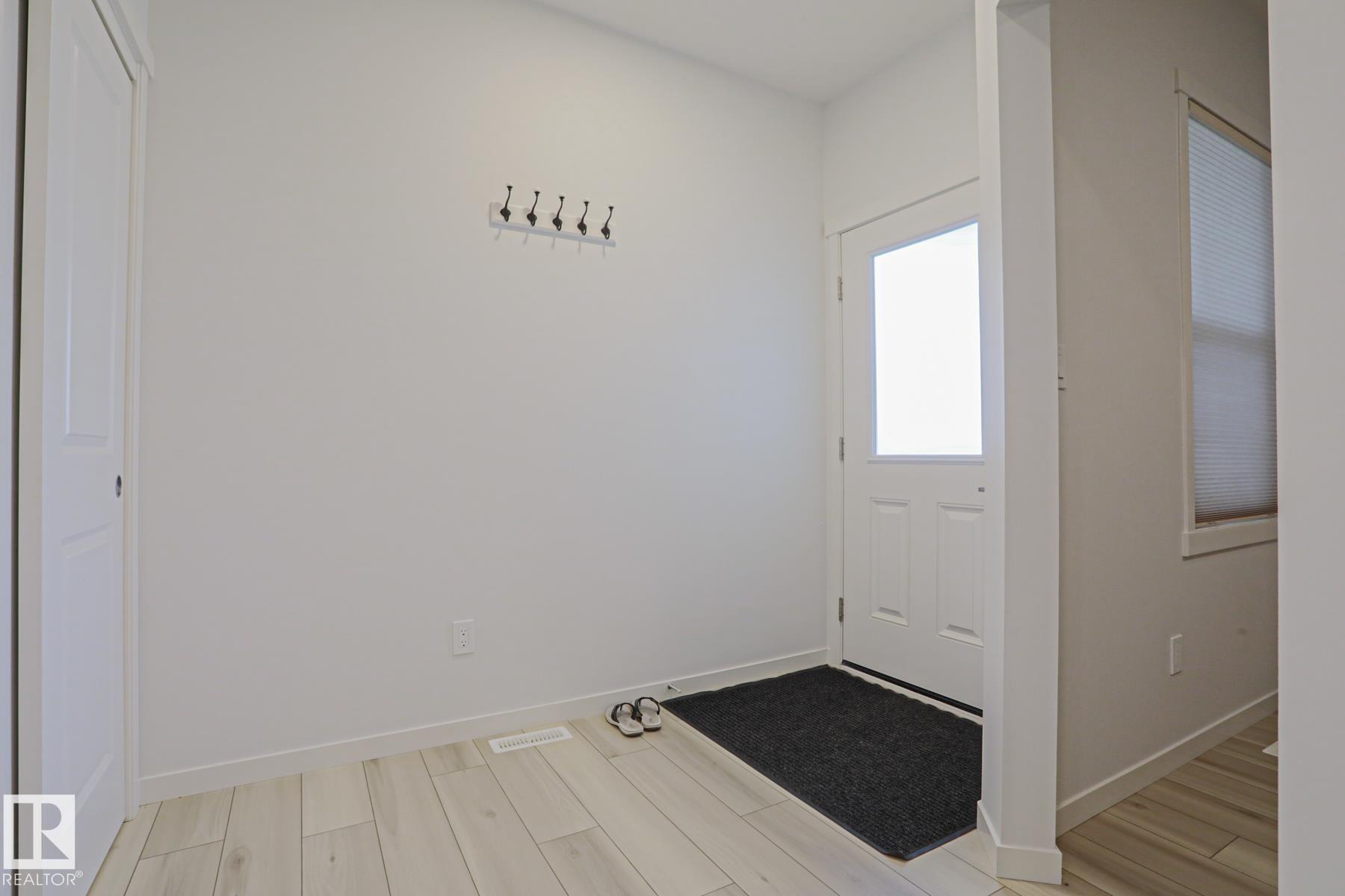 28 Rosewood Way, Riverside, St. Albert
