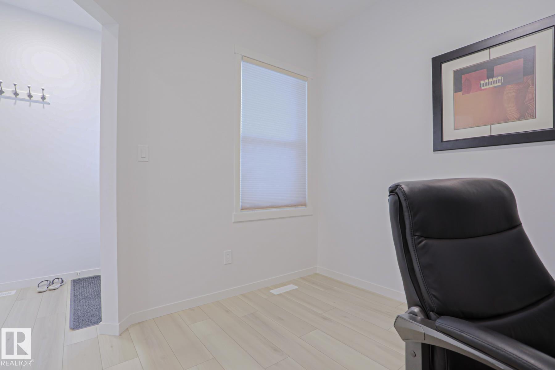 28 Rosewood Way, Riverside, St. Albert
