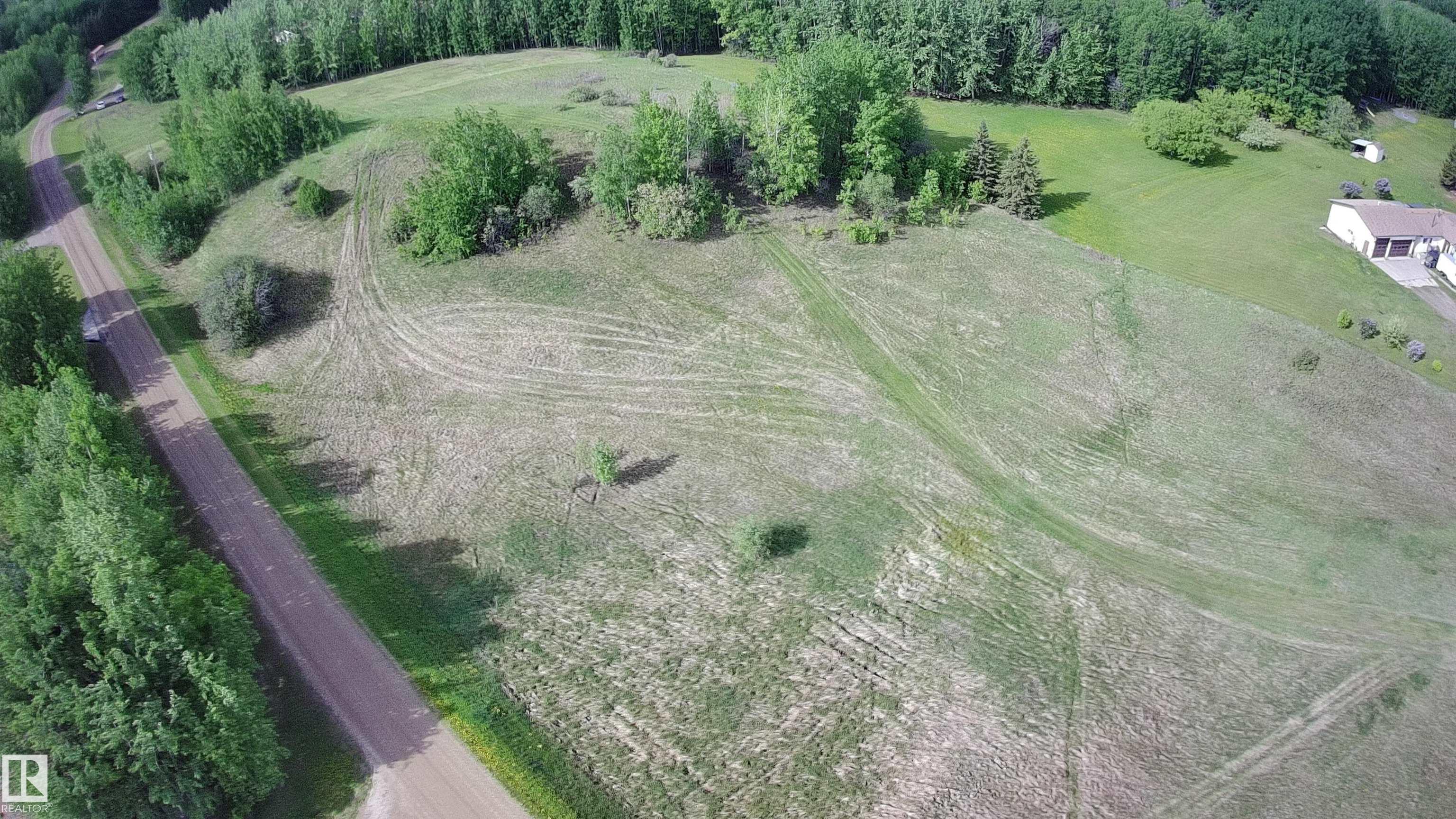 Photo 8 at 52229 Rge Road 25, Genesee Park, Rural Parkland County