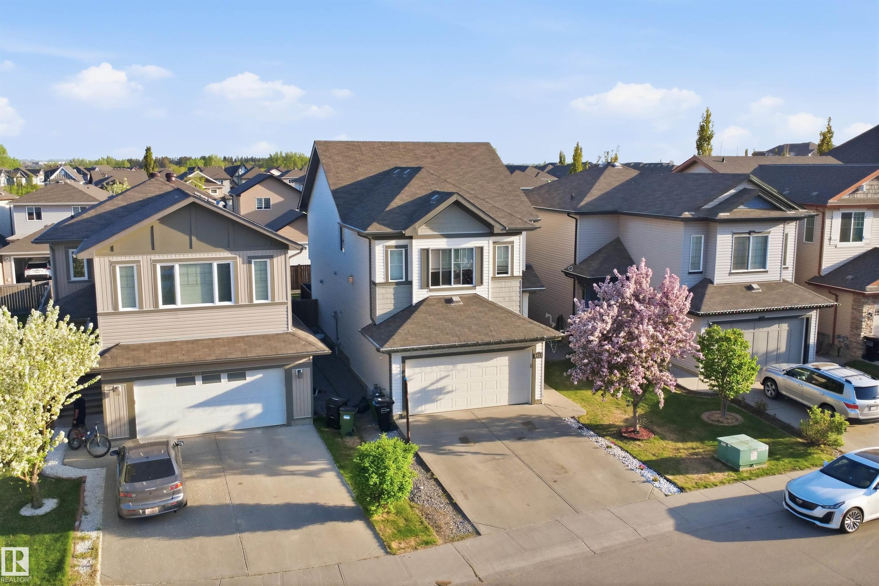 1523 36 Avenue NW, Tamarack, Edmonton