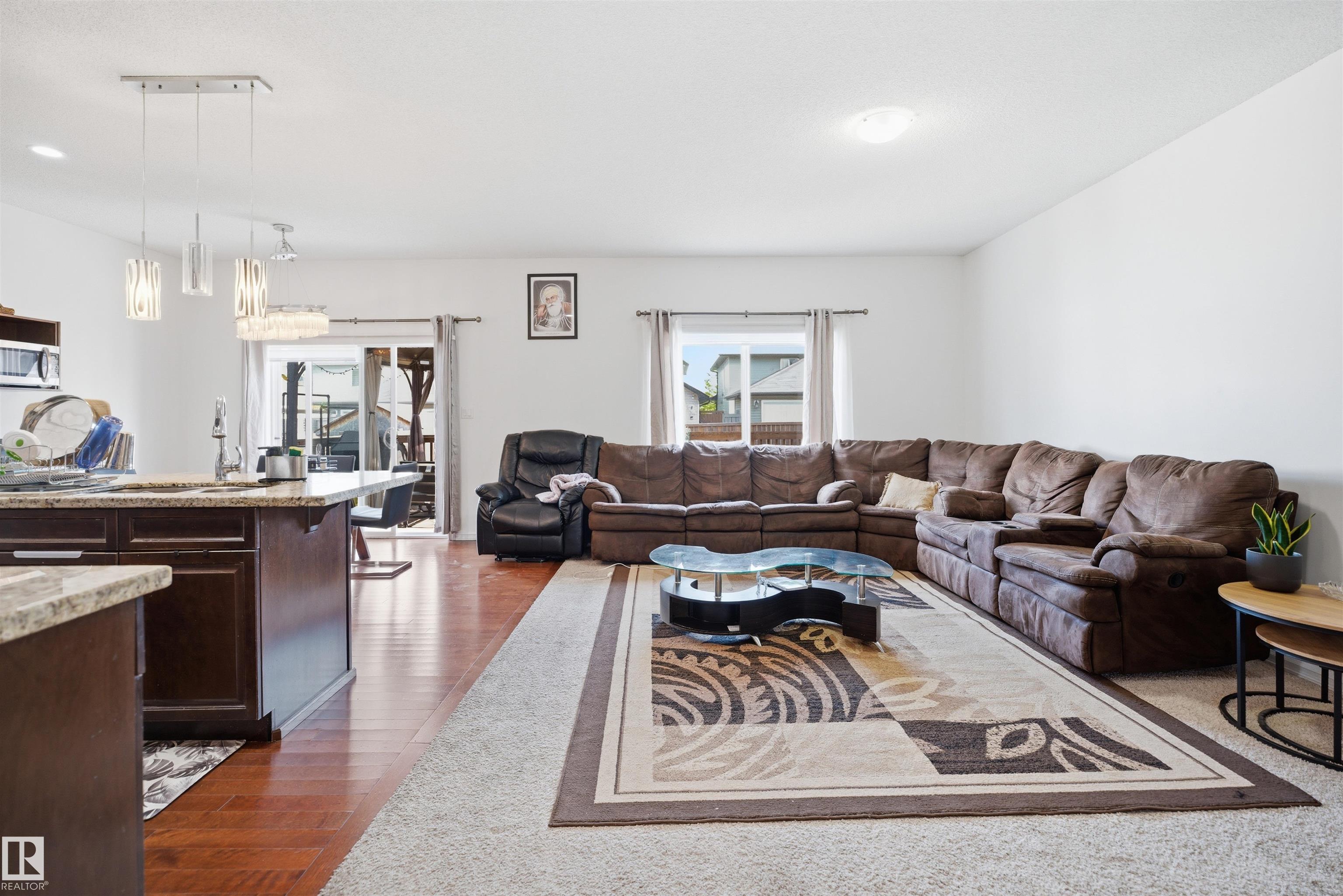 Photo 8 at 1523 36 Avenue NW, Tamarack, Edmonton