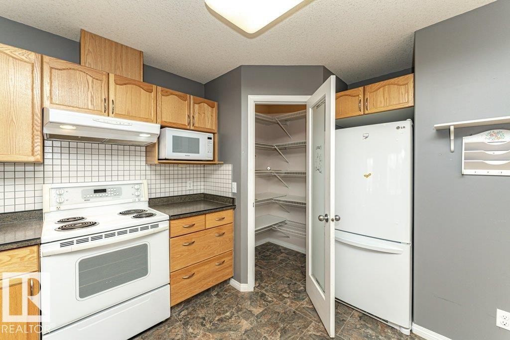 Photo 35 at 53 - 8602 Southfort Drive, South Fort, Fort Saskatchewan