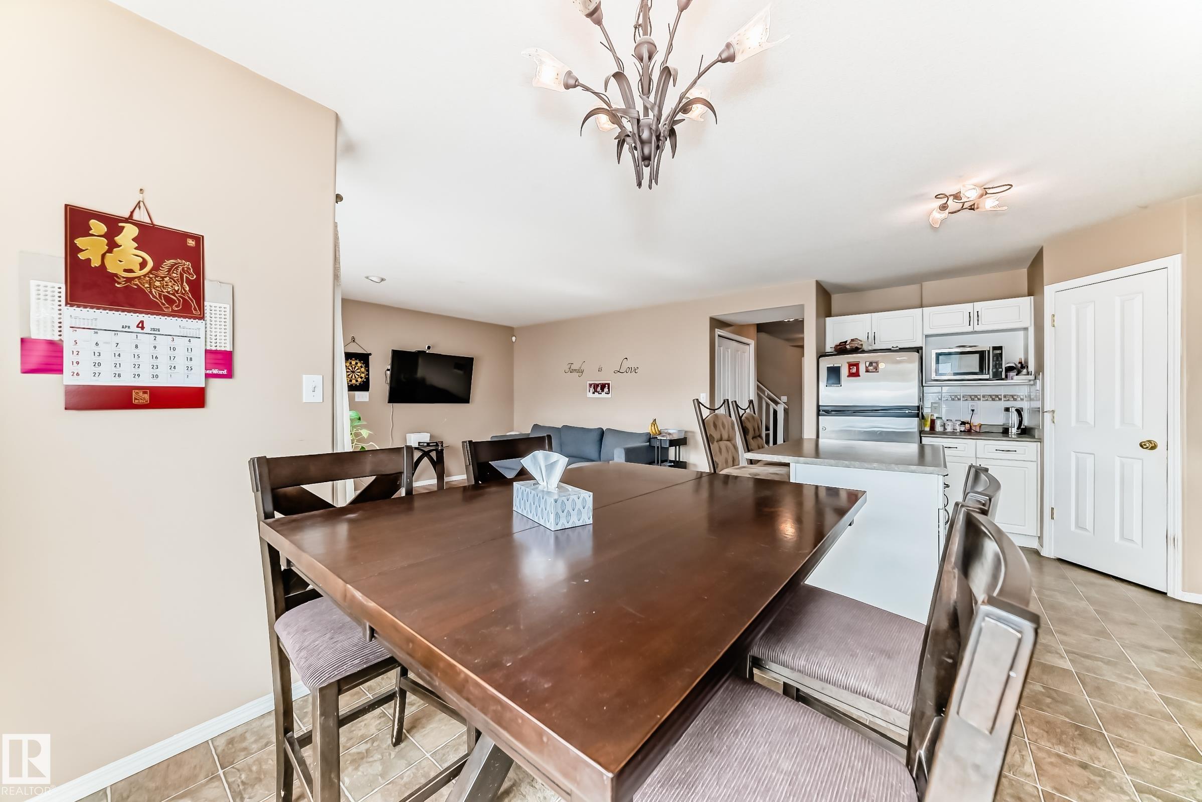 Photo 11 at 1815 36 Avenue NW, Wild Rose, Edmonton