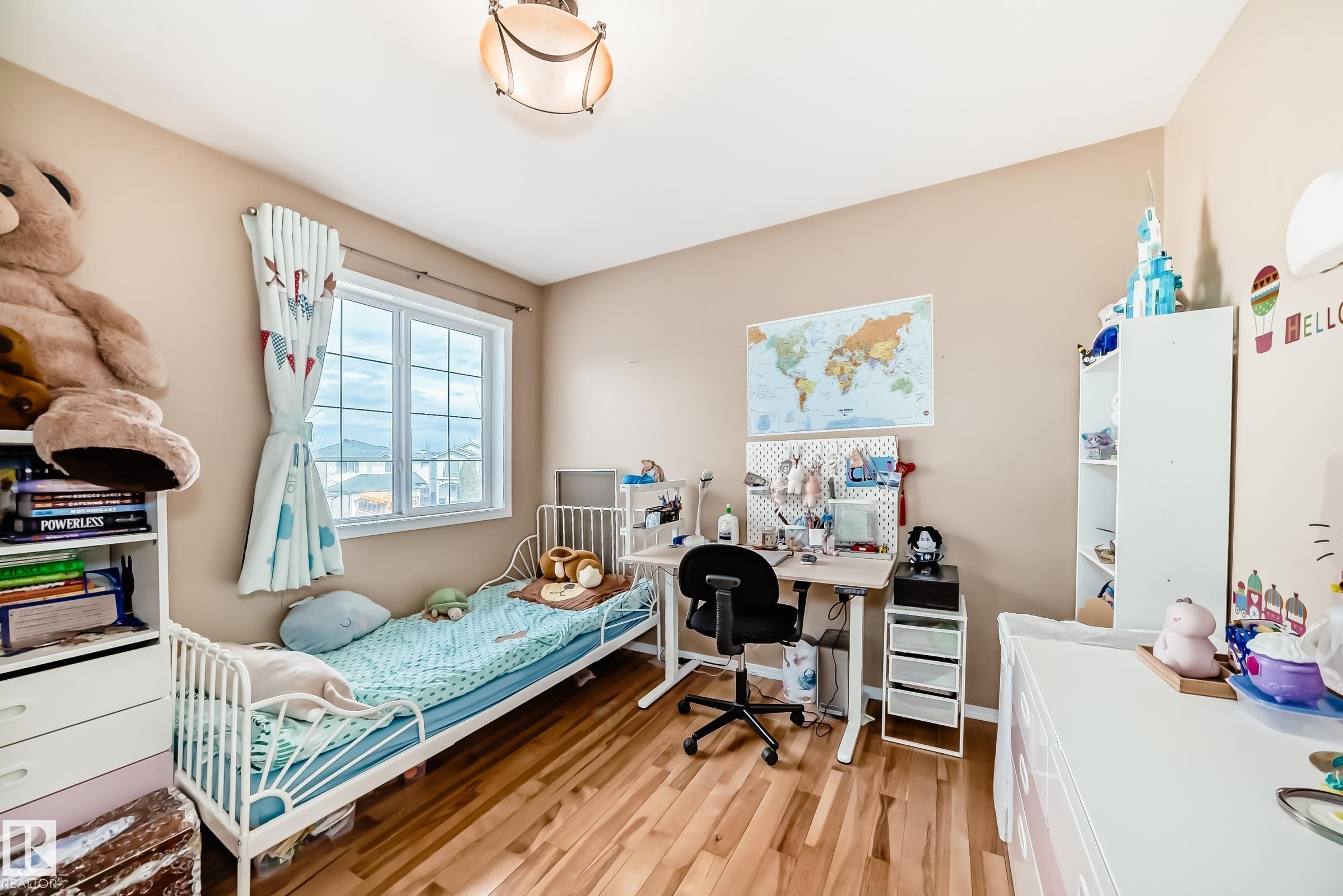 Photo 23 at 1815 36 Avenue NW, Wild Rose, Edmonton