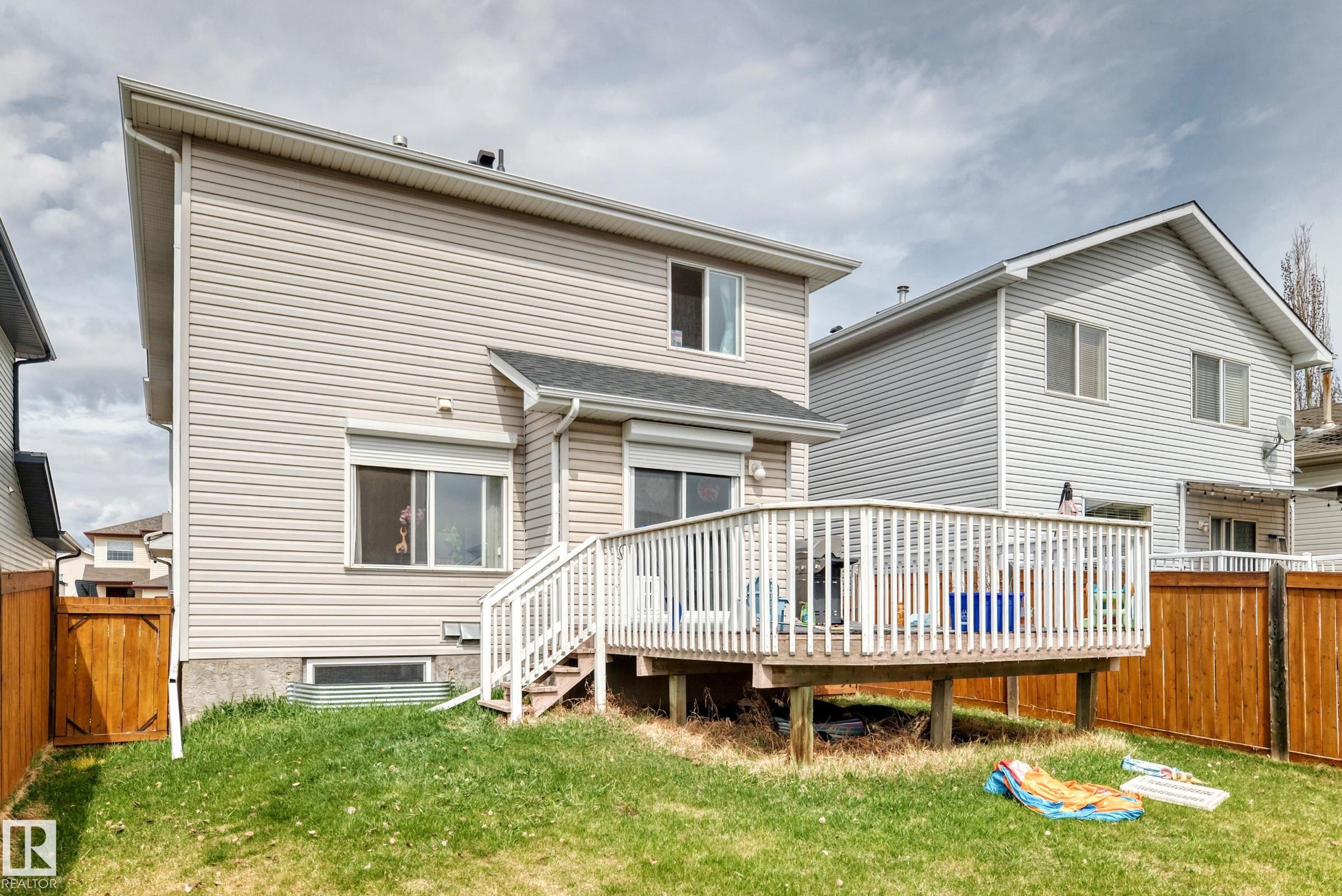 Photo 32 at 1815 36 Avenue NW, Wild Rose, Edmonton