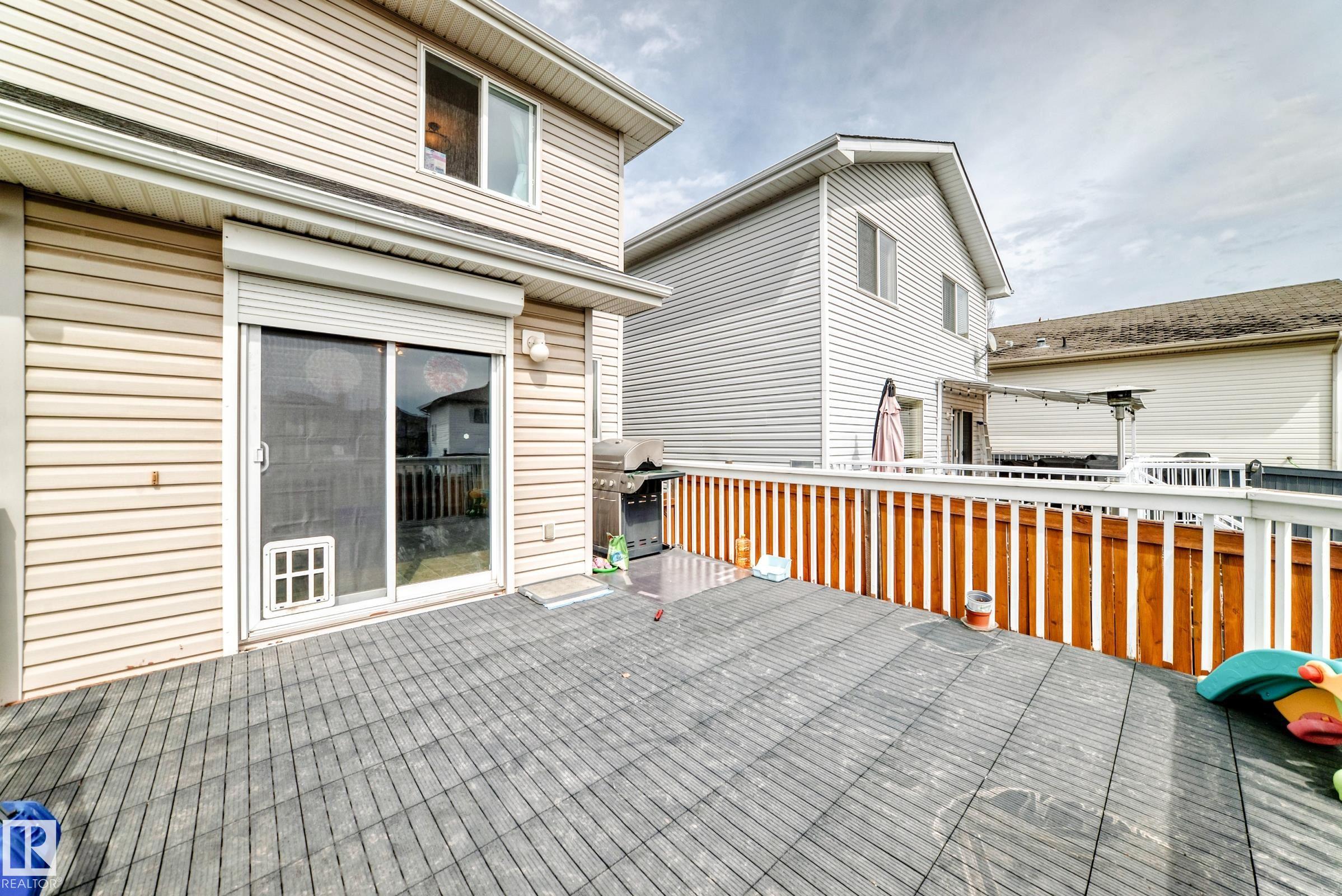 Photo 10 at 1815 36 Avenue NW, Wild Rose, Edmonton
