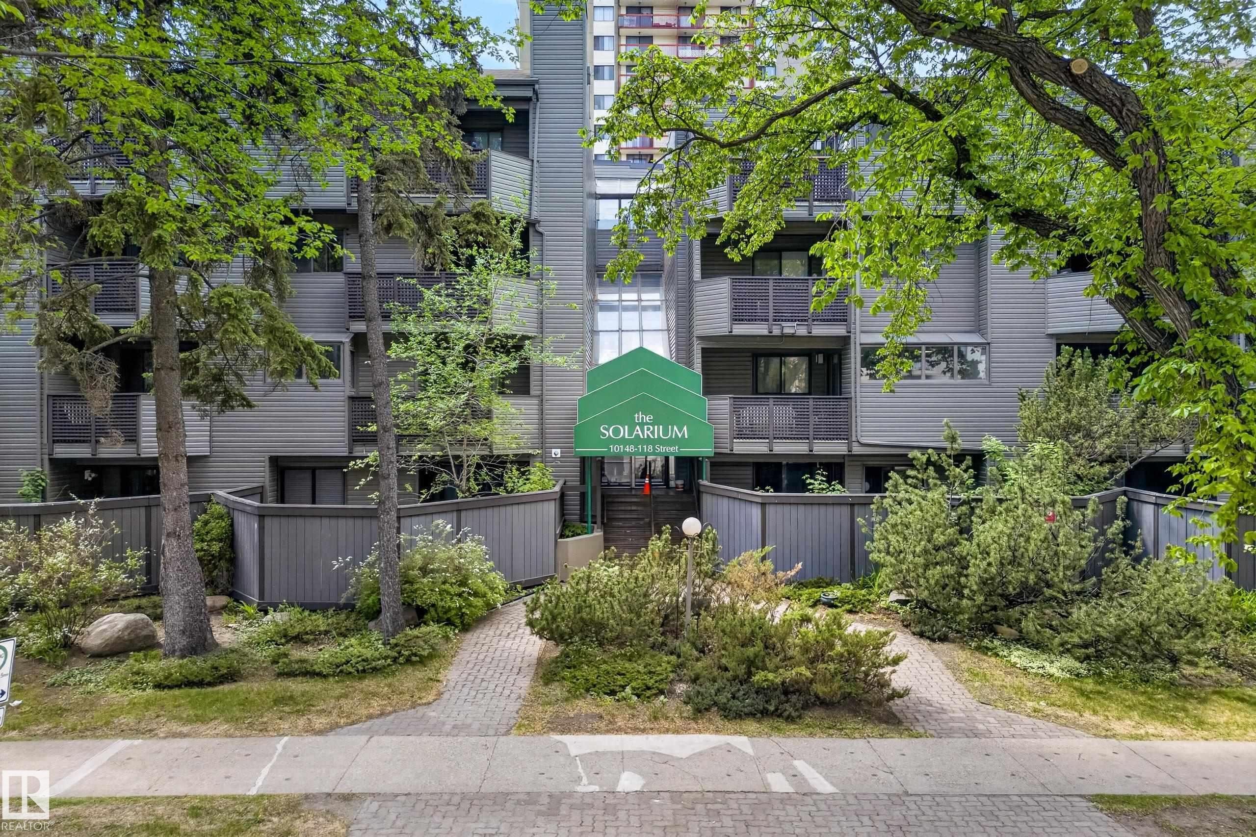302 - 10148 118 Street NW, Wîhkwêntôwin, Edmonton