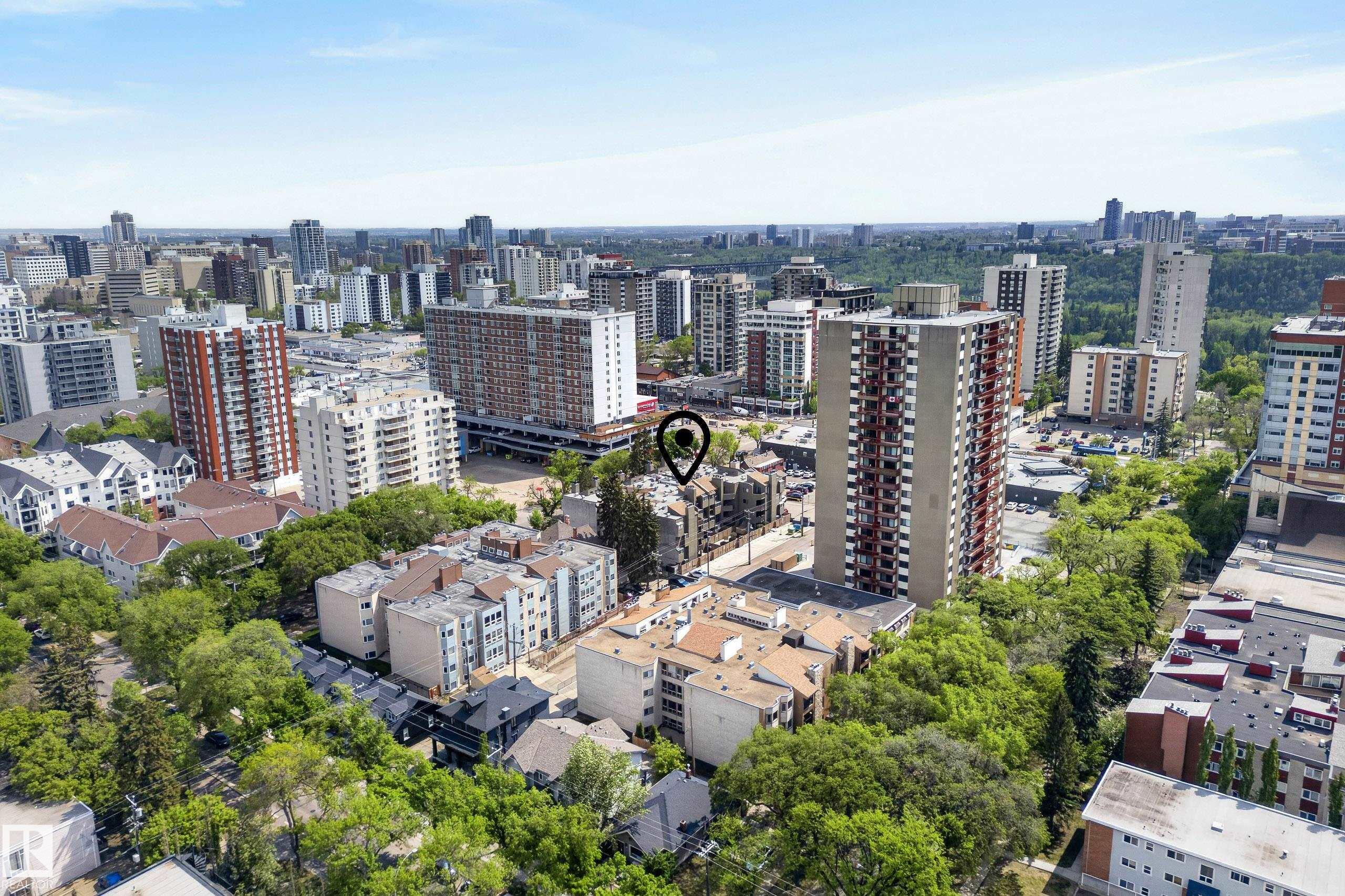Photo 37 at 302 - 10148 118 Street NW, Wîhkwêntôwin, Edmonton