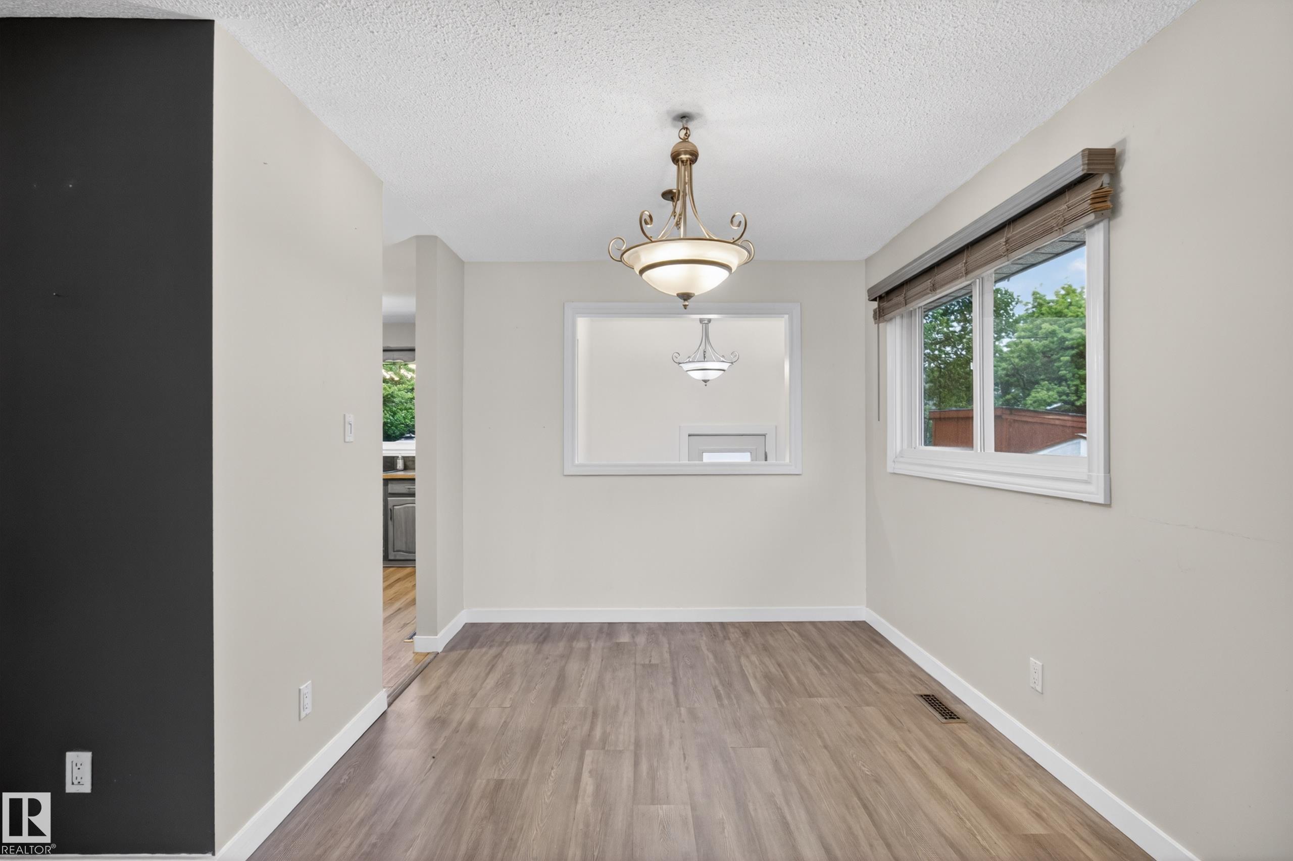 Photo 10 at 302 Fir Street, Maplegrove, Sherwood Park